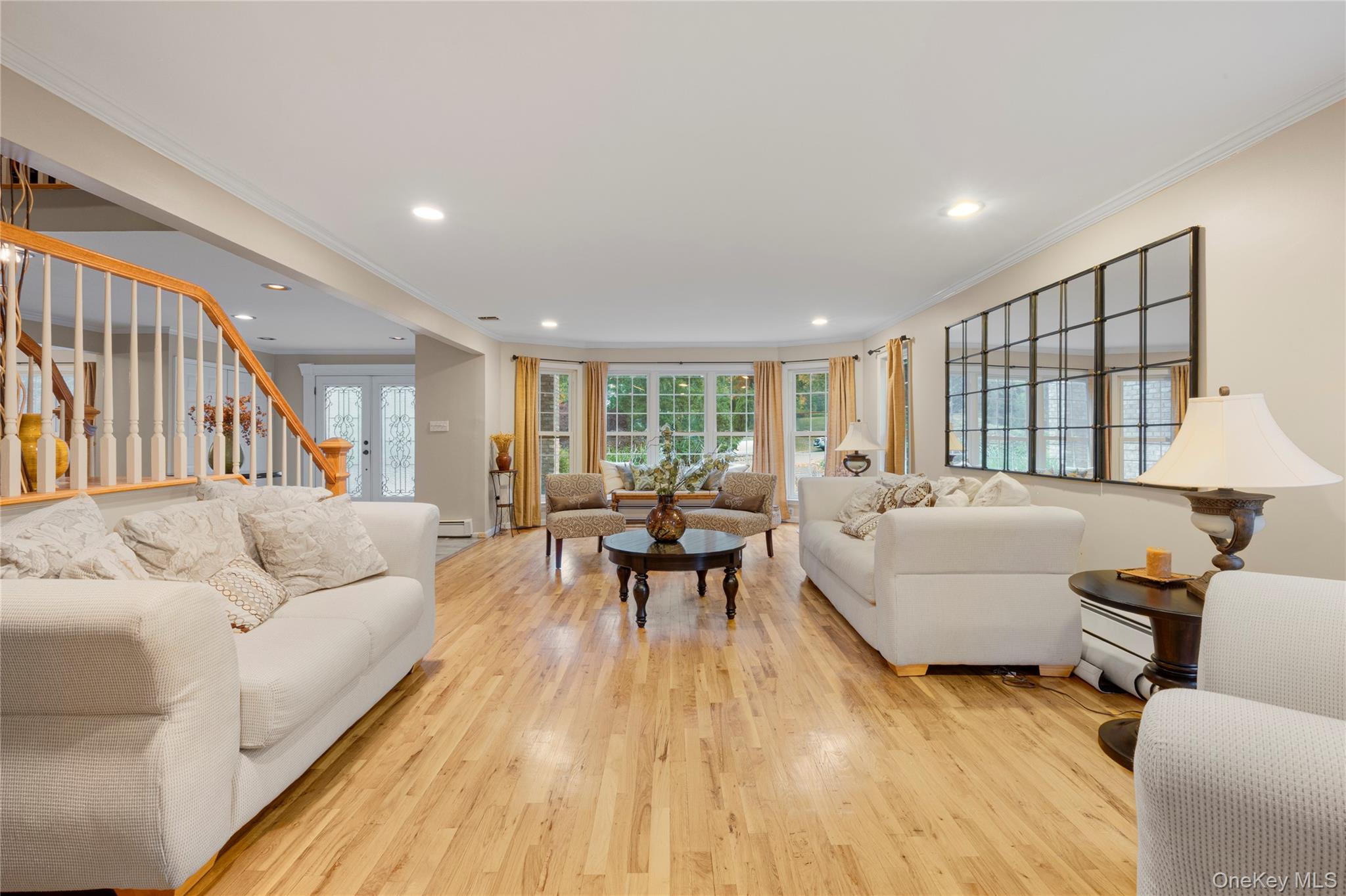 #14 photo, 37 Peppermill Lane, Dix Hills , NY 11746