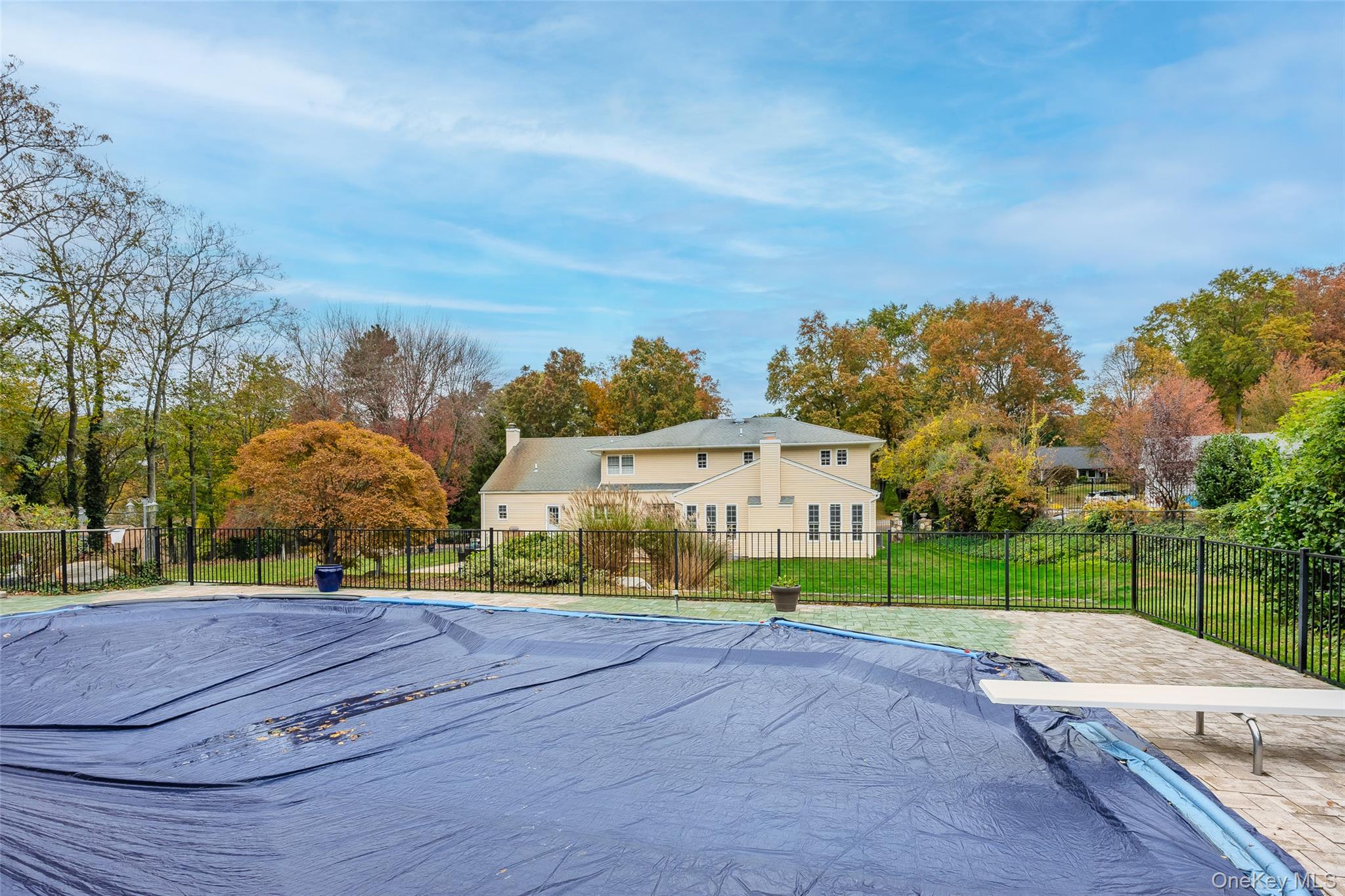 #5 photo, 37 Peppermill Lane, Dix Hills , NY 11746