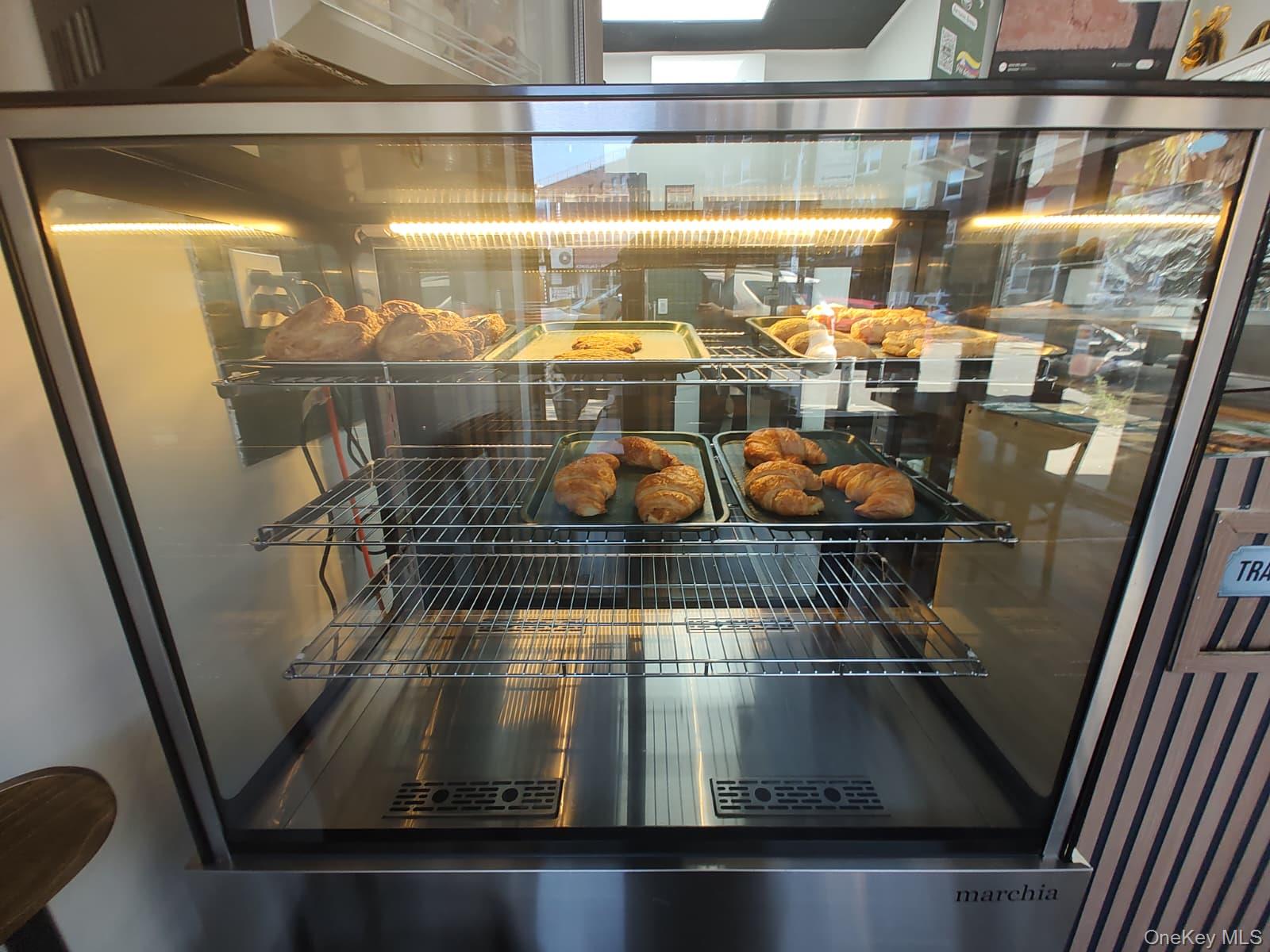 #2 photo, 41-02A Green Point Avenue, Astoria , NY 11104