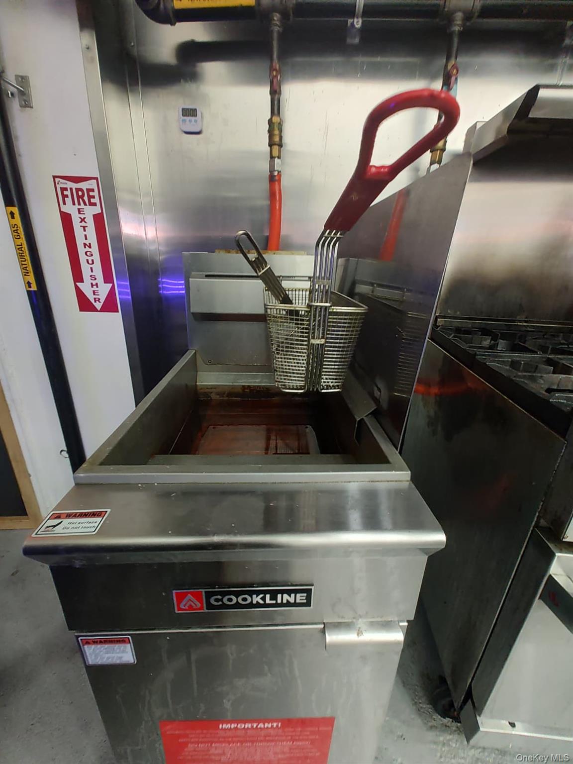 #8 photo, 41-02A Green Point Avenue, Astoria , NY 11104