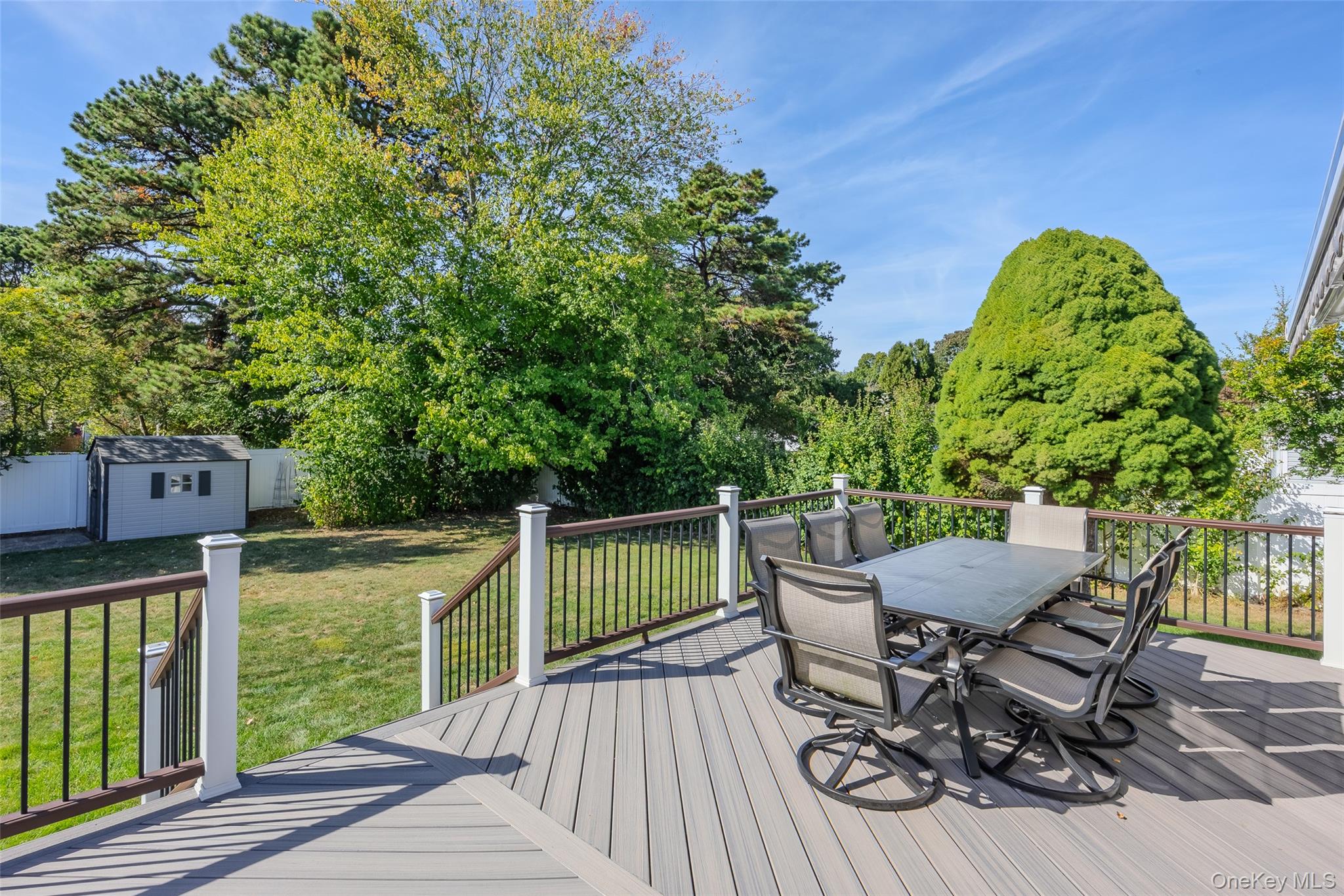 #14 photo, 4 Lisa Court, Medford , NY 11763