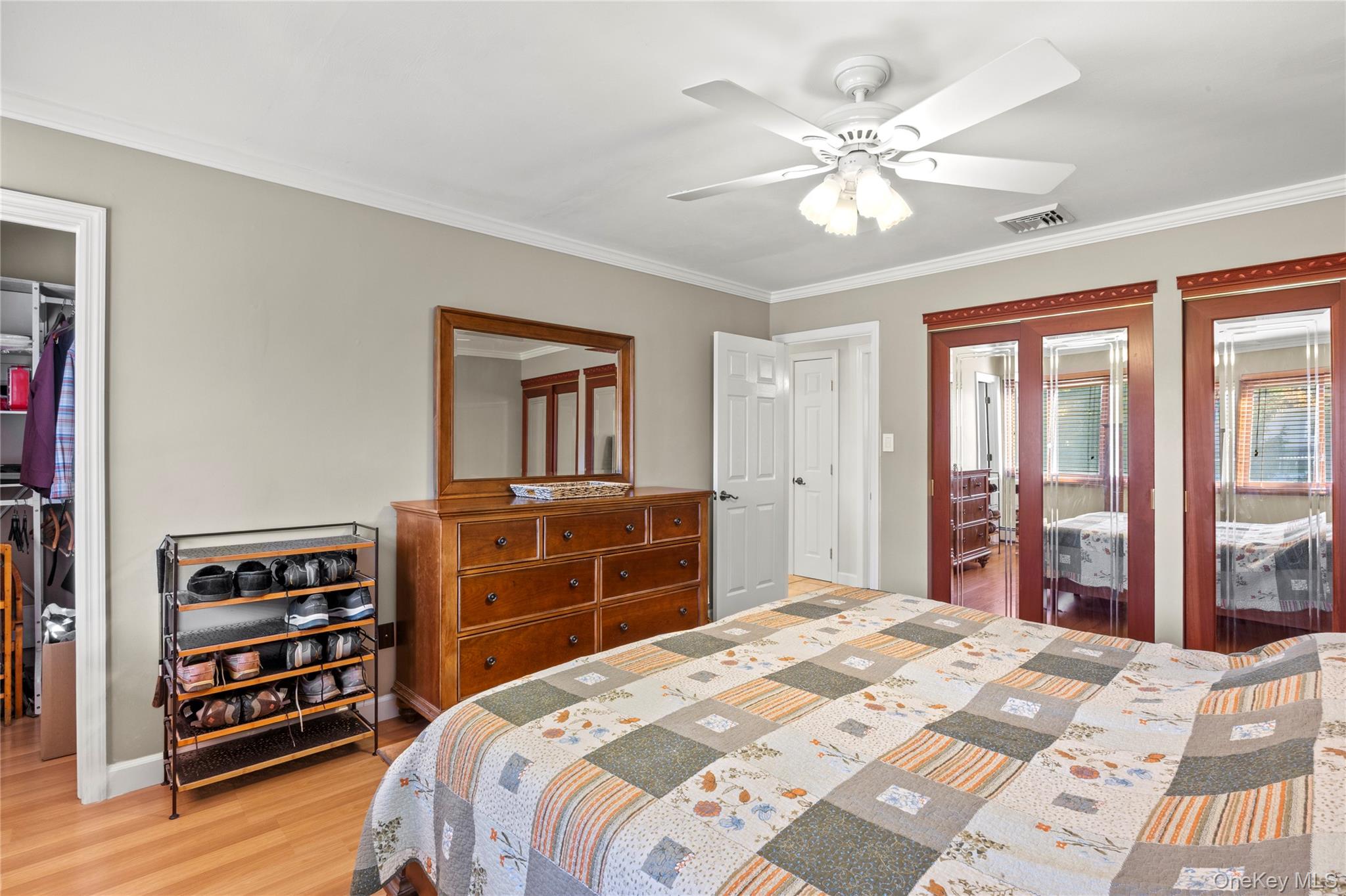 #18 photo, 4 Lisa Court, Medford , NY 11763