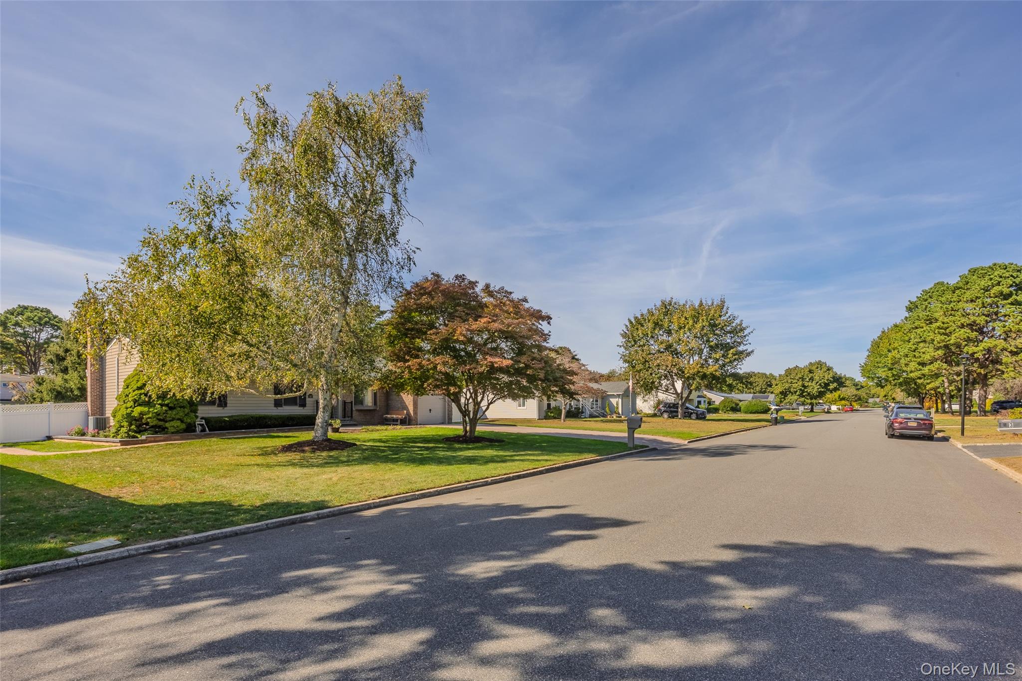 #5 photo, 4 Lisa Court, Medford , NY 11763