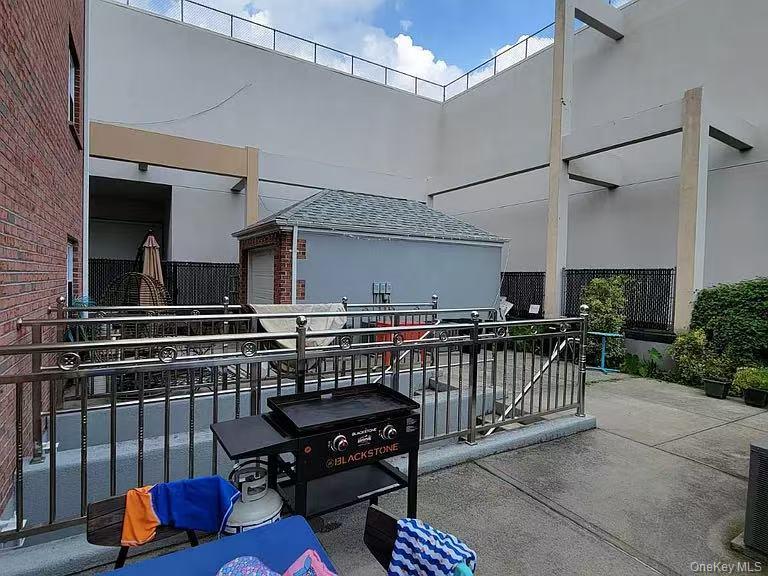 #3 photo, 3617 194th Street, Flushing , NY 11358