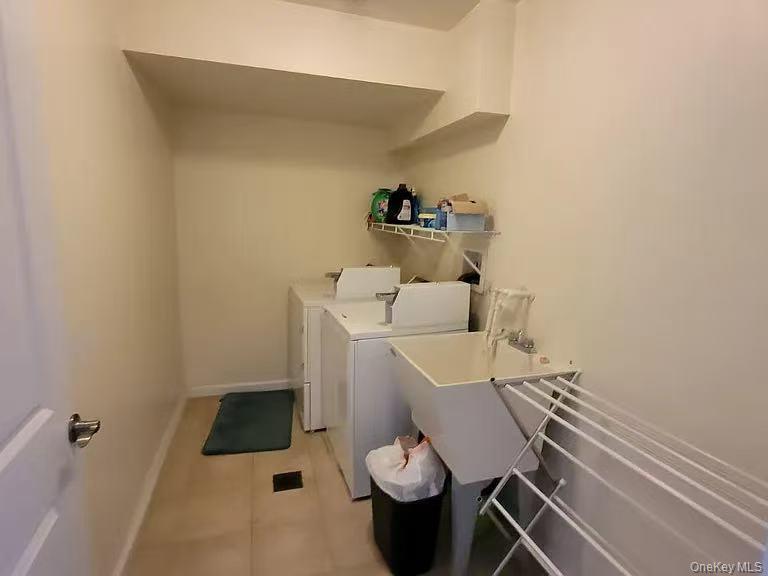 #5 photo, 3617 194th Street, Flushing , NY 11358