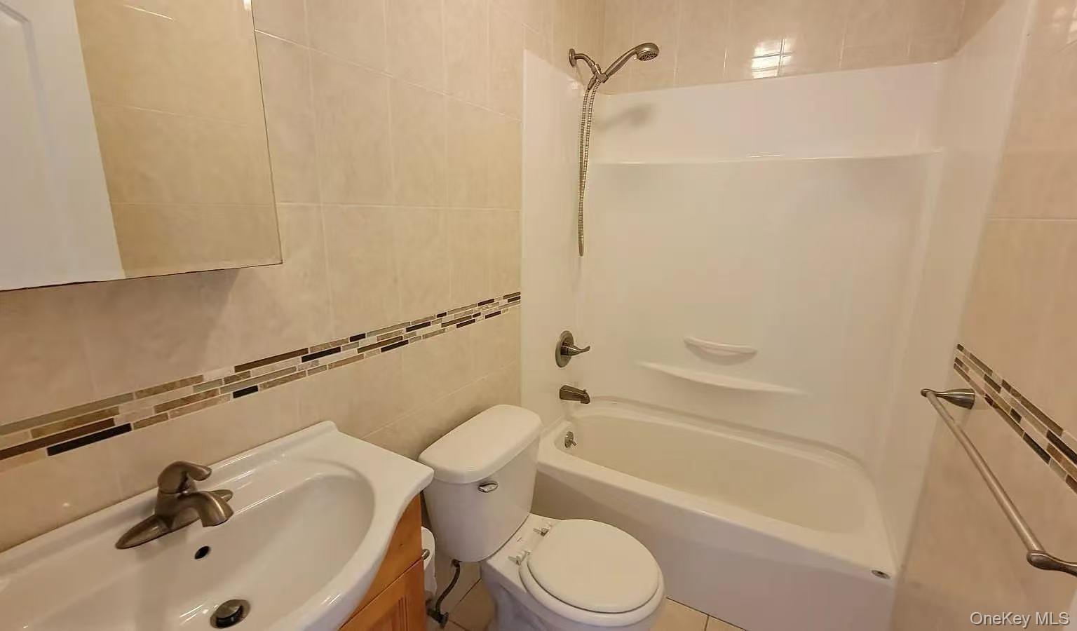 #8 photo, 3617 194th Street, Flushing , NY 11358