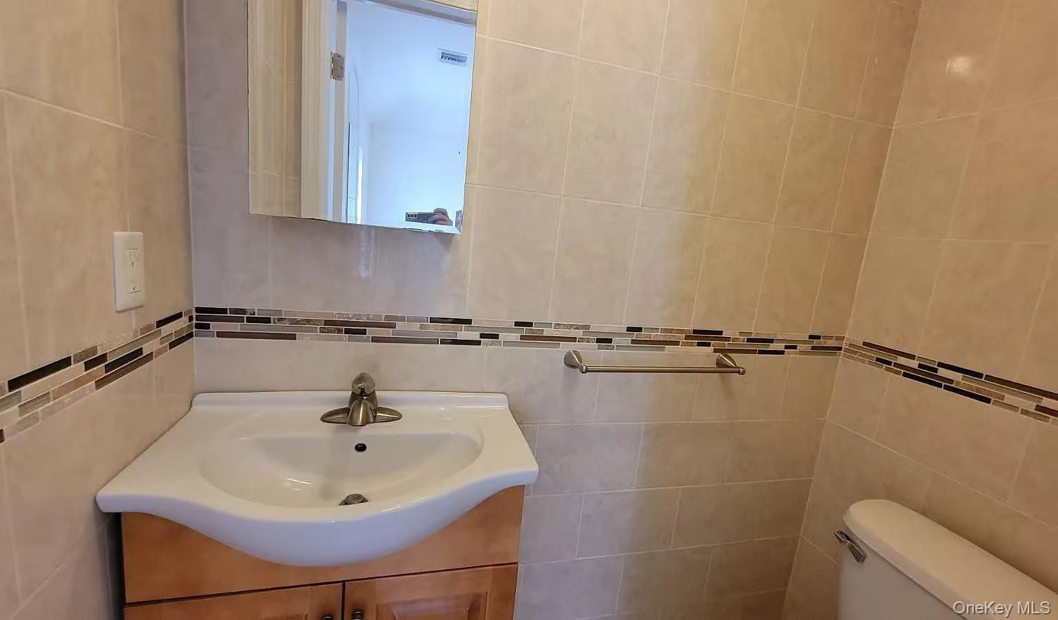 #9 photo, 3617 194th Street, Flushing , NY 11358