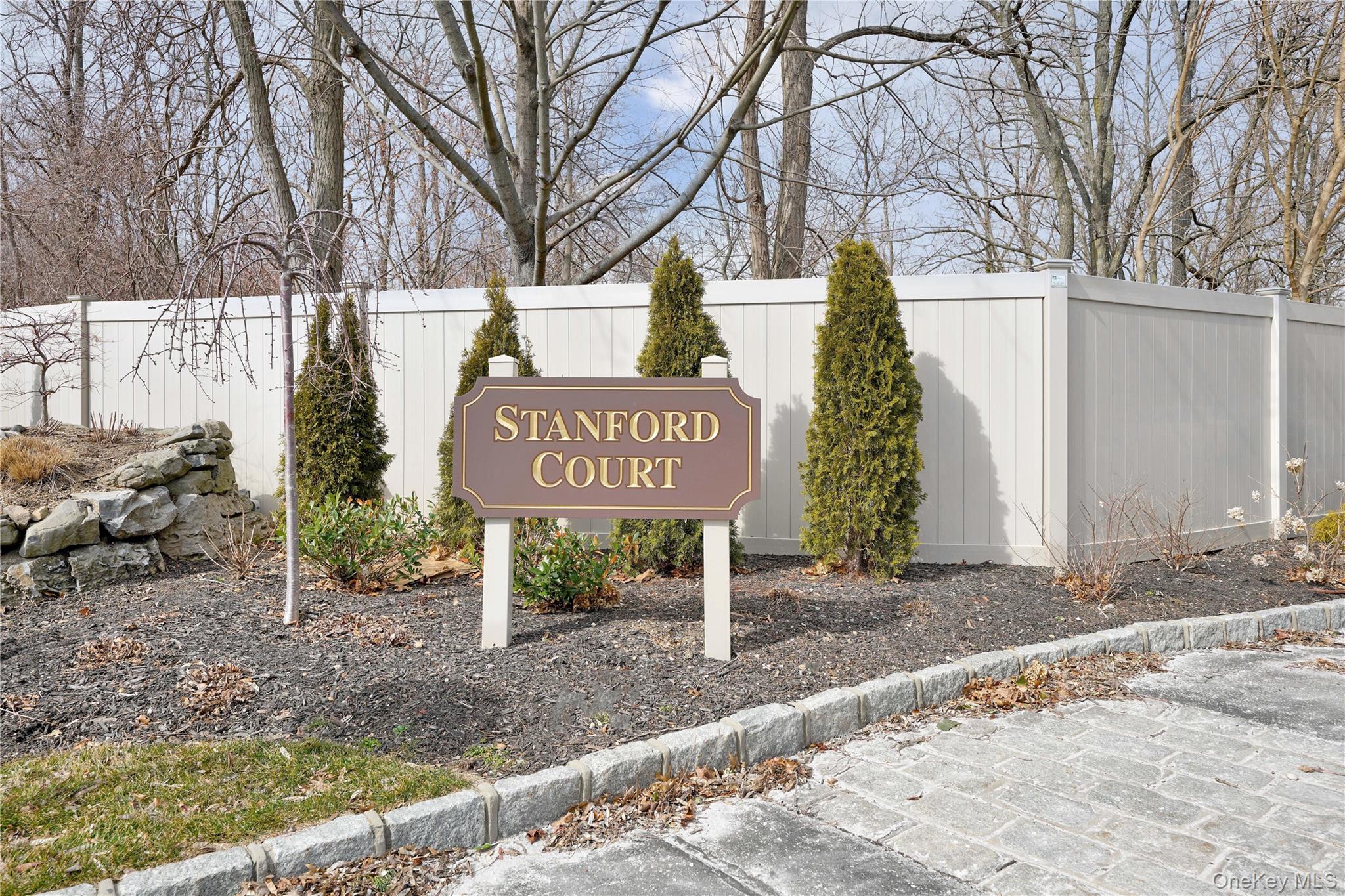 #17 photo, 4 Stanford Court, Wantagh , NY 11793