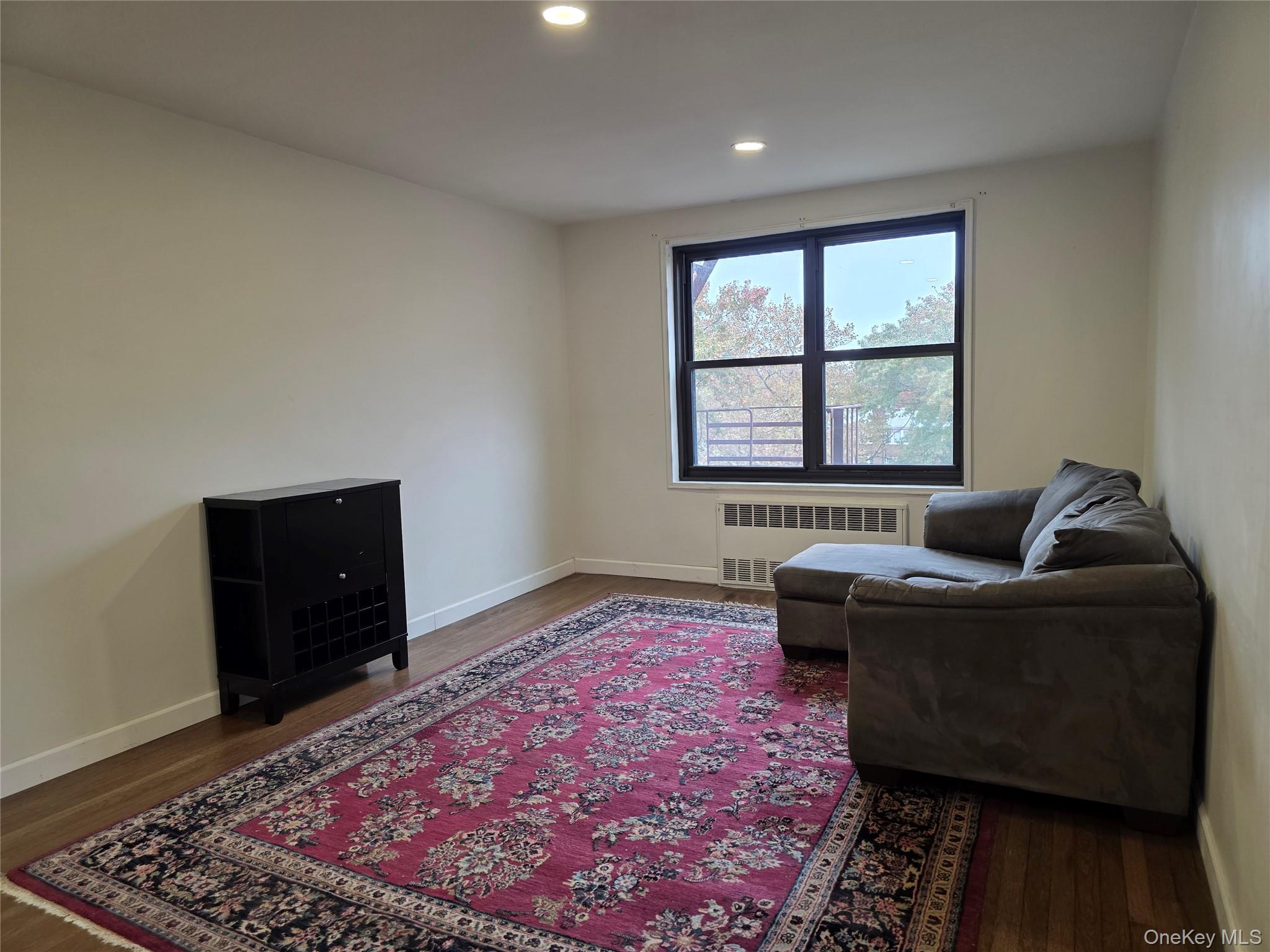 #11 photo, 84-01 Main Street, Briarwood , NY 11435