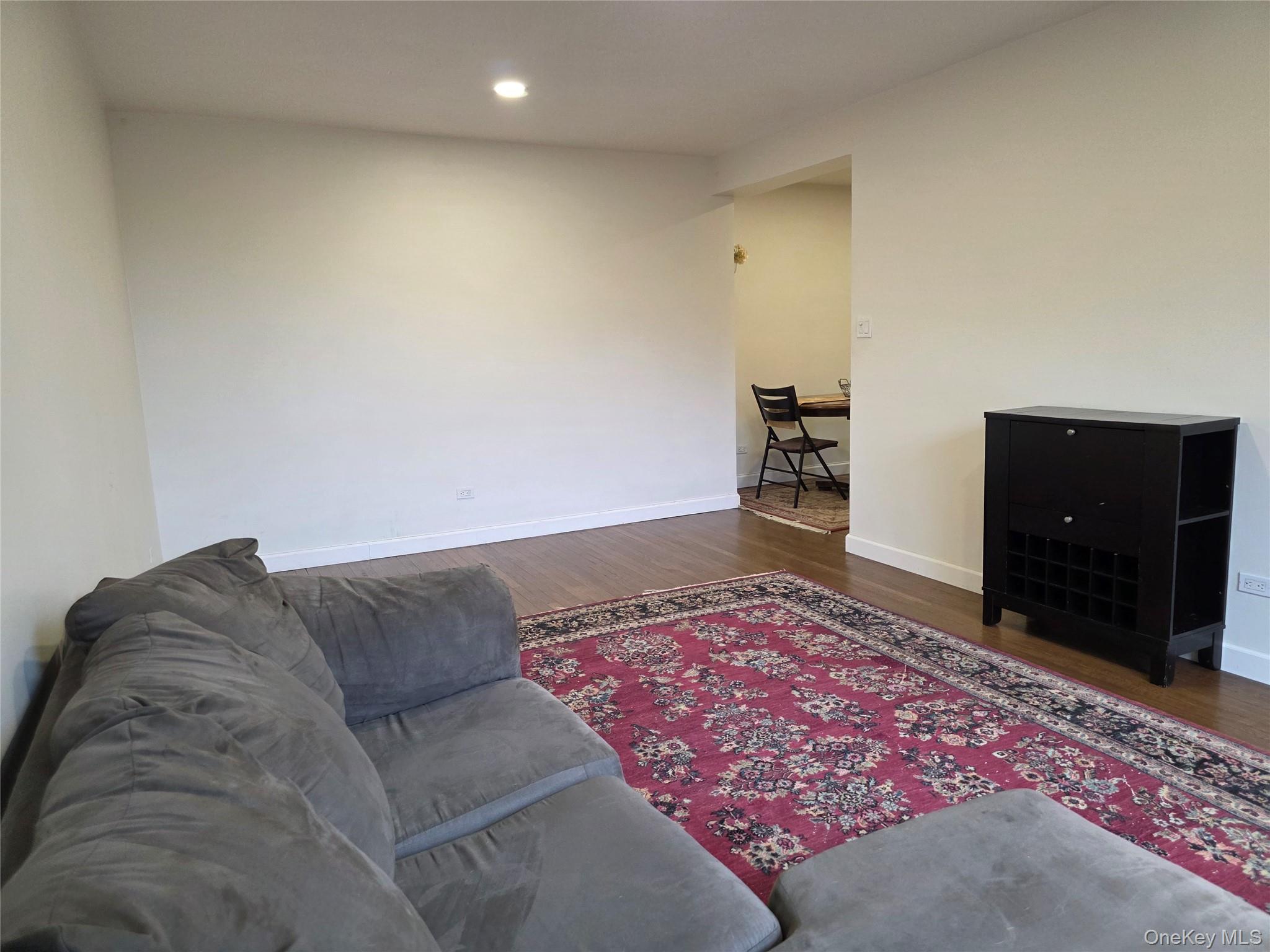 #12 photo, 84-01 Main Street, Briarwood , NY 11435