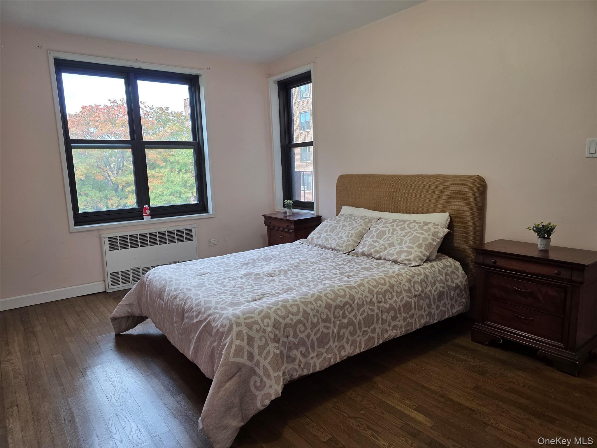 #16 photo, 84-01 Main Street, Briarwood , NY 11435