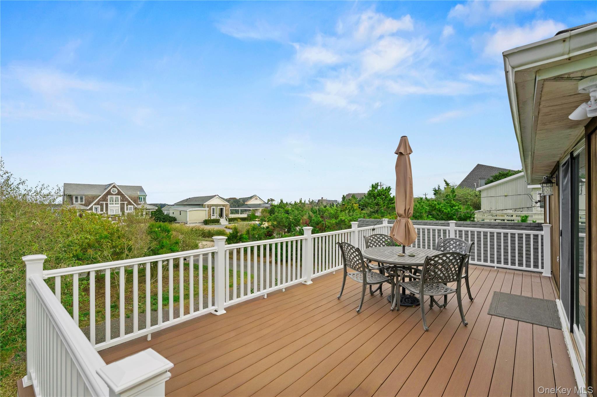 #13 photo, 645 Dune Road, Westhampton , NY 11977