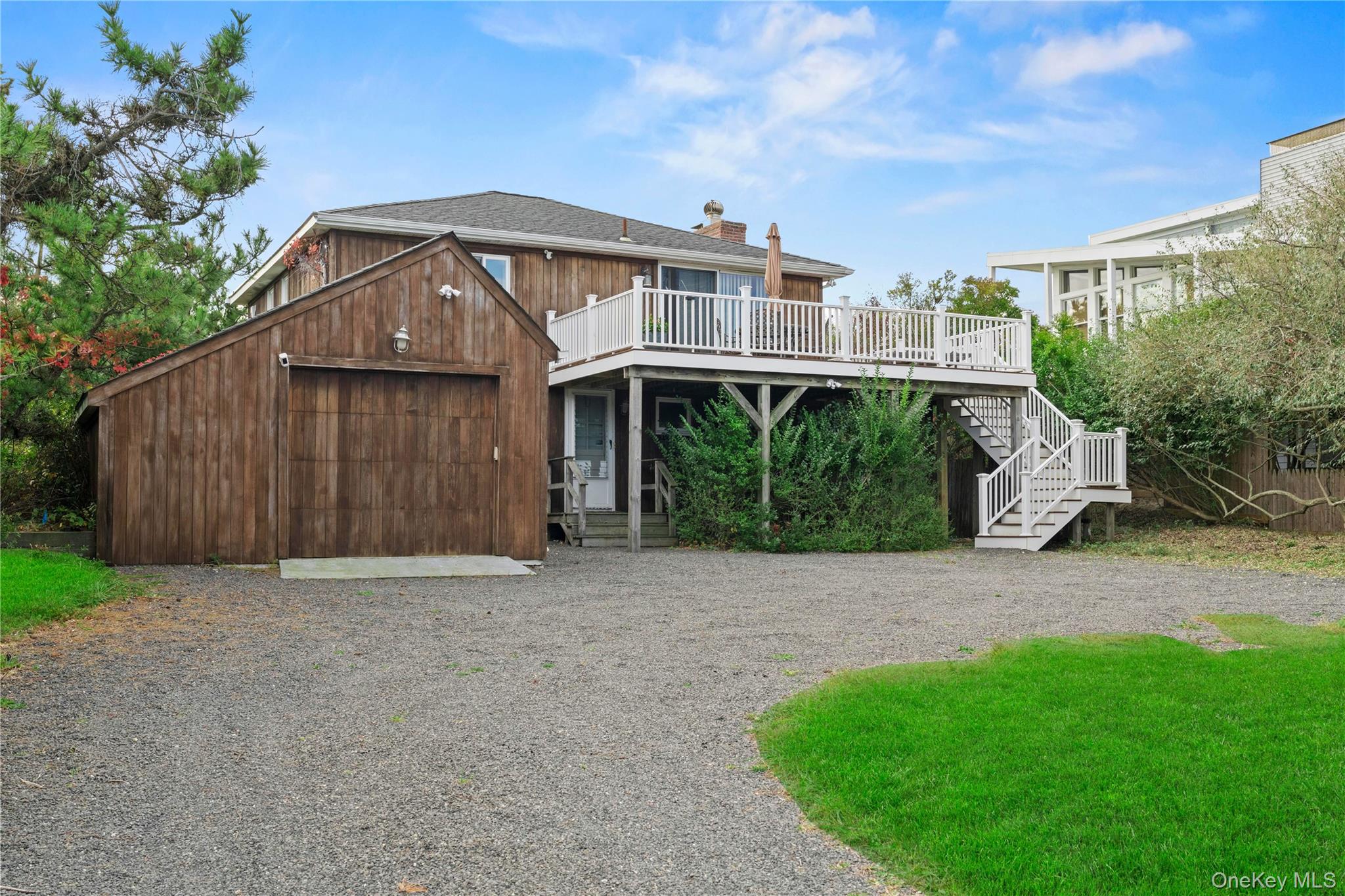 #20 photo, 645 Dune Road, Westhampton , NY 11977