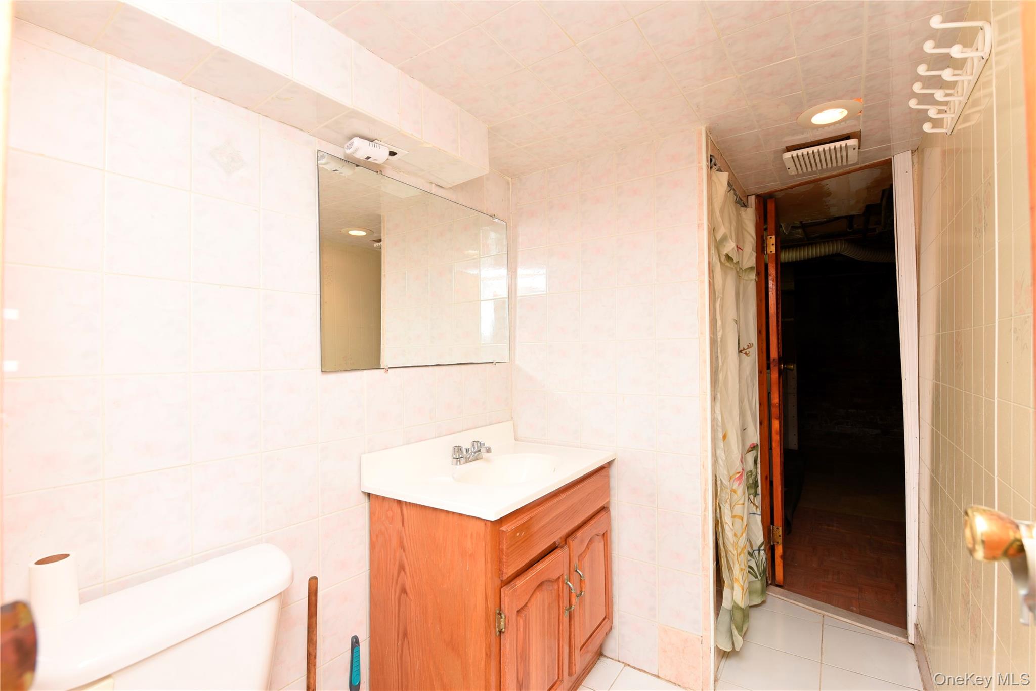 #17 photo, 86-09 76th Street, Woodhaven , NY 11421