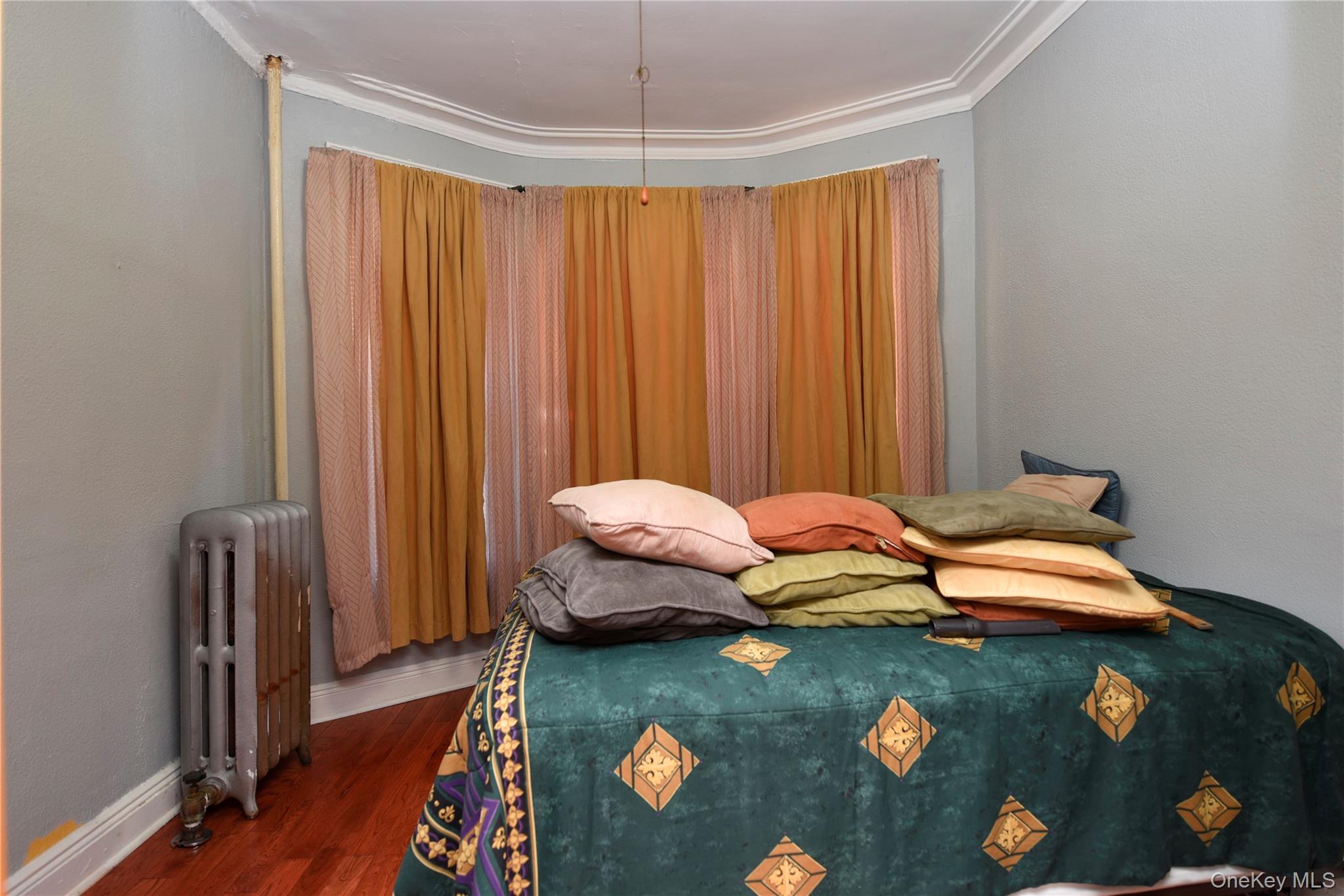 #7 photo, 86-09 76th Street, Woodhaven , NY 11421