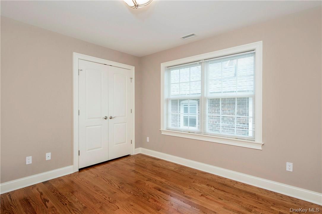 #14 photo, 150 Crotona Avenue, Harrison , NY 10528