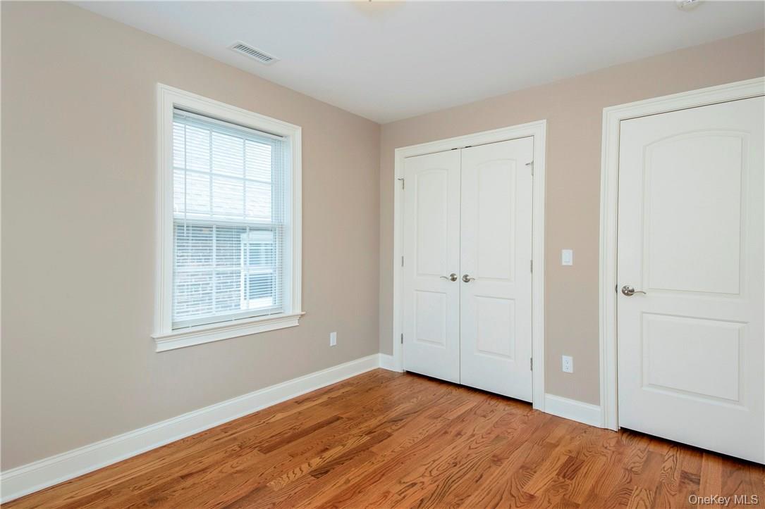 #18 photo, 150 Crotona Avenue, Harrison , NY 10528