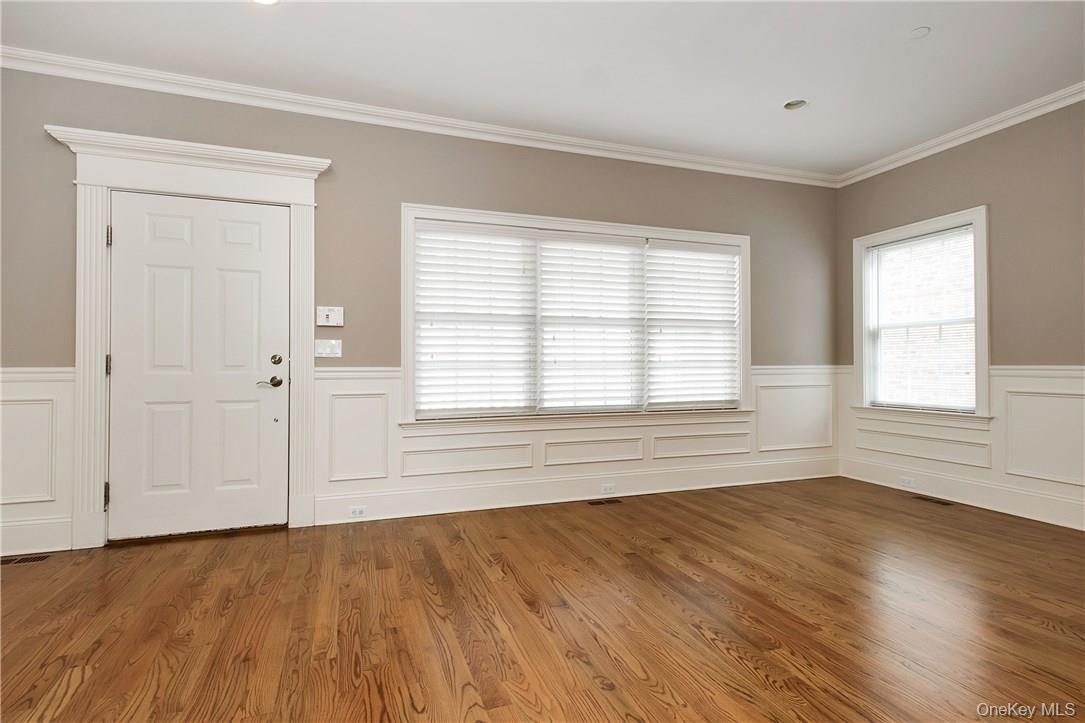 #2 photo, 150 Crotona Avenue, Harrison , NY 10528