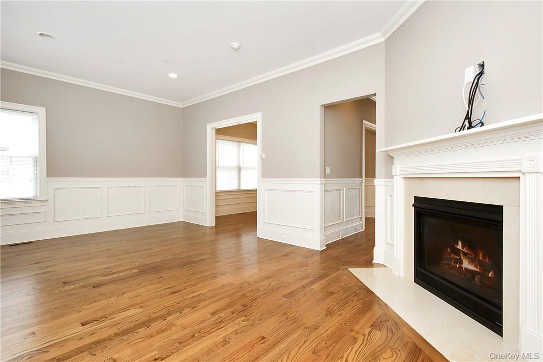 #3 photo, 150 Crotona Avenue, Harrison , NY 10528