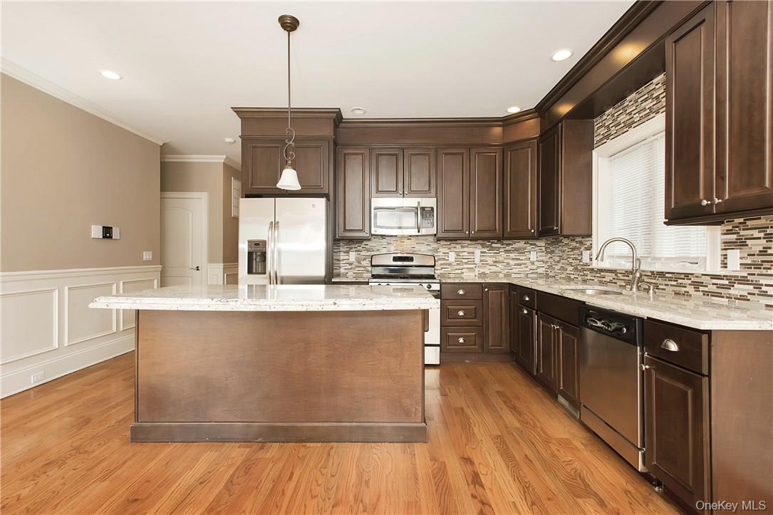 #8 photo, 150 Crotona Avenue, Harrison , NY 10528