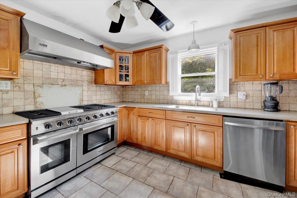 #7 photo, 610 Farm To Market Road, Patterson , NY 10509