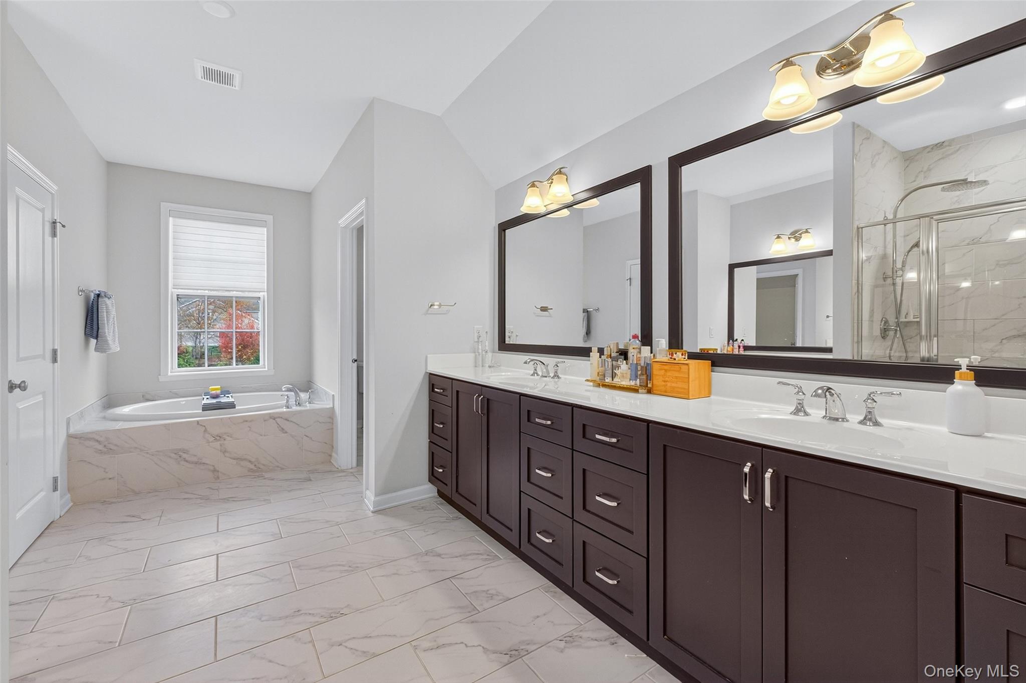 #20 photo, 48 E Van Buren Way, Hopewell Junction , NY 12533