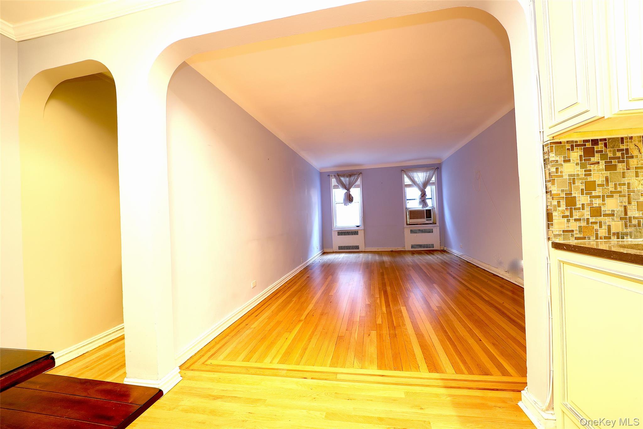 #12 photo, 118-11 84 Avenue 118-11 84 Avenue, Kew Gardens , NY 11415