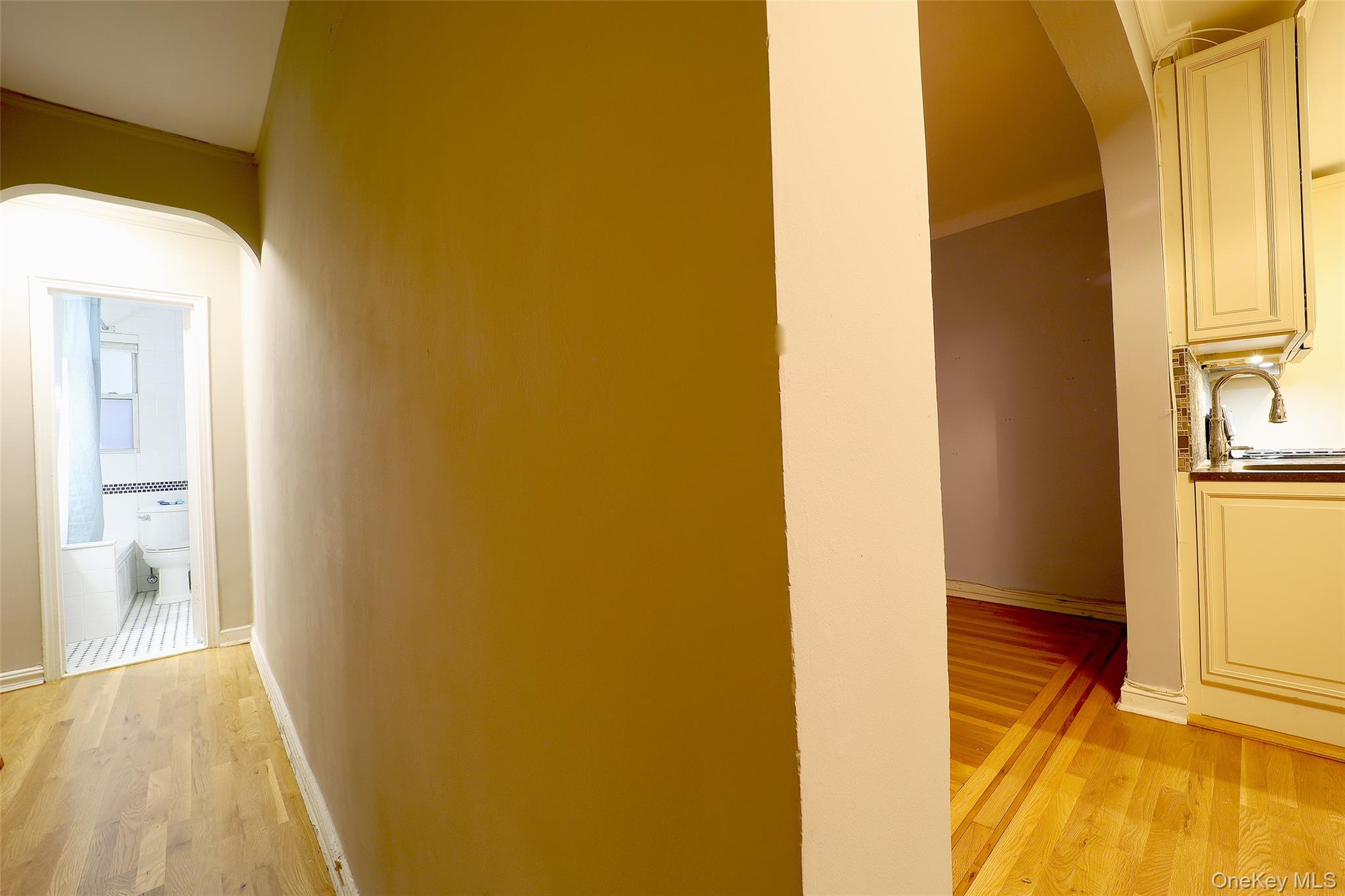 #14 photo, 118-11 84 Avenue 118-11 84 Avenue, Kew Gardens , NY 11415