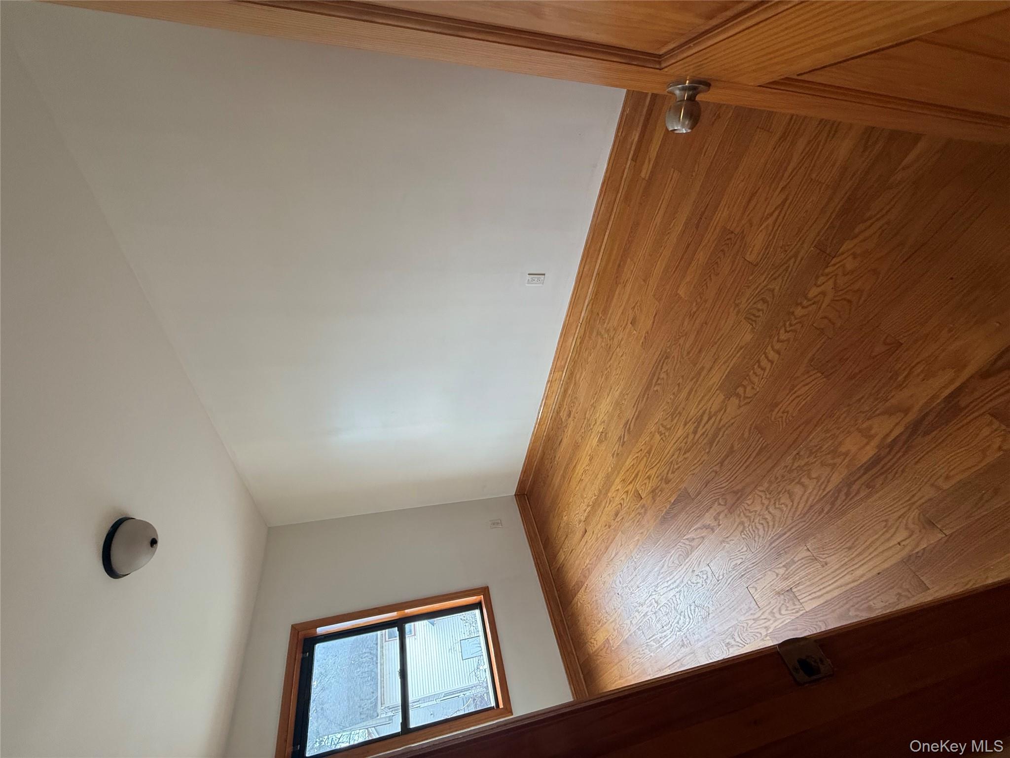 #3 photo, 109-11 Farmers Boulevard, Saint Albans , NY 11412