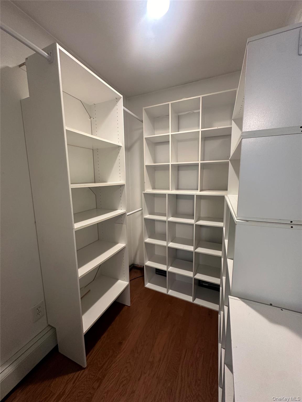 #15 photo, 9 Phoenix Road, Rocky Point , NY 11778