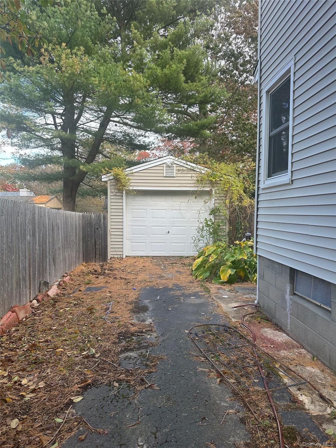 #20 photo, 9 Phoenix Road, Rocky Point , NY 11778