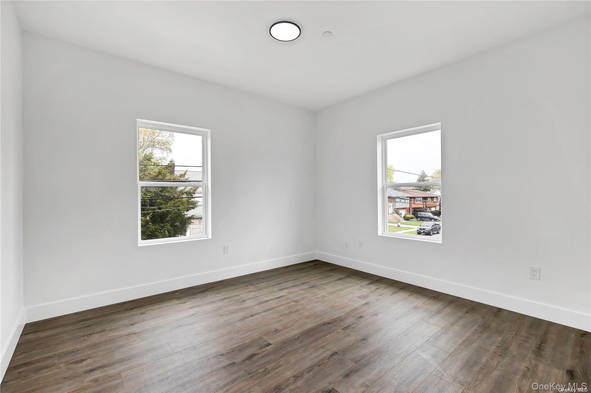 #12 photo, 533 Greenwich Street, Hempstead , NY 11550