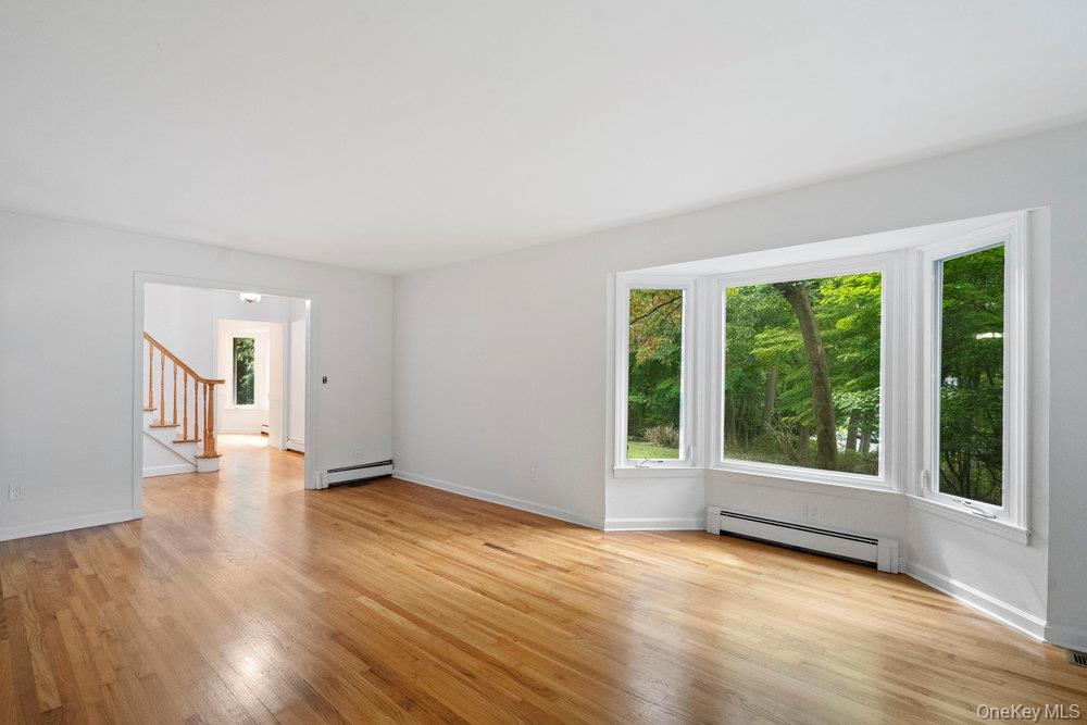 #13 photo, 83 Shore Road, Mount Sinai , NY 11766