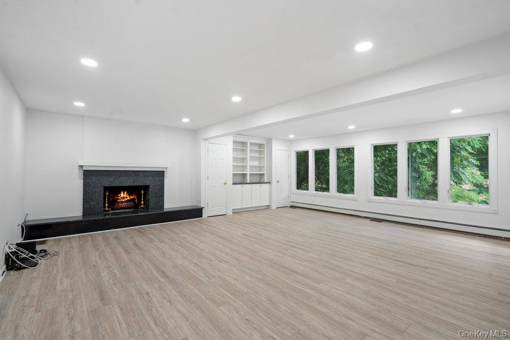 #9 photo, 83 Shore Road, Mount Sinai , NY 11766