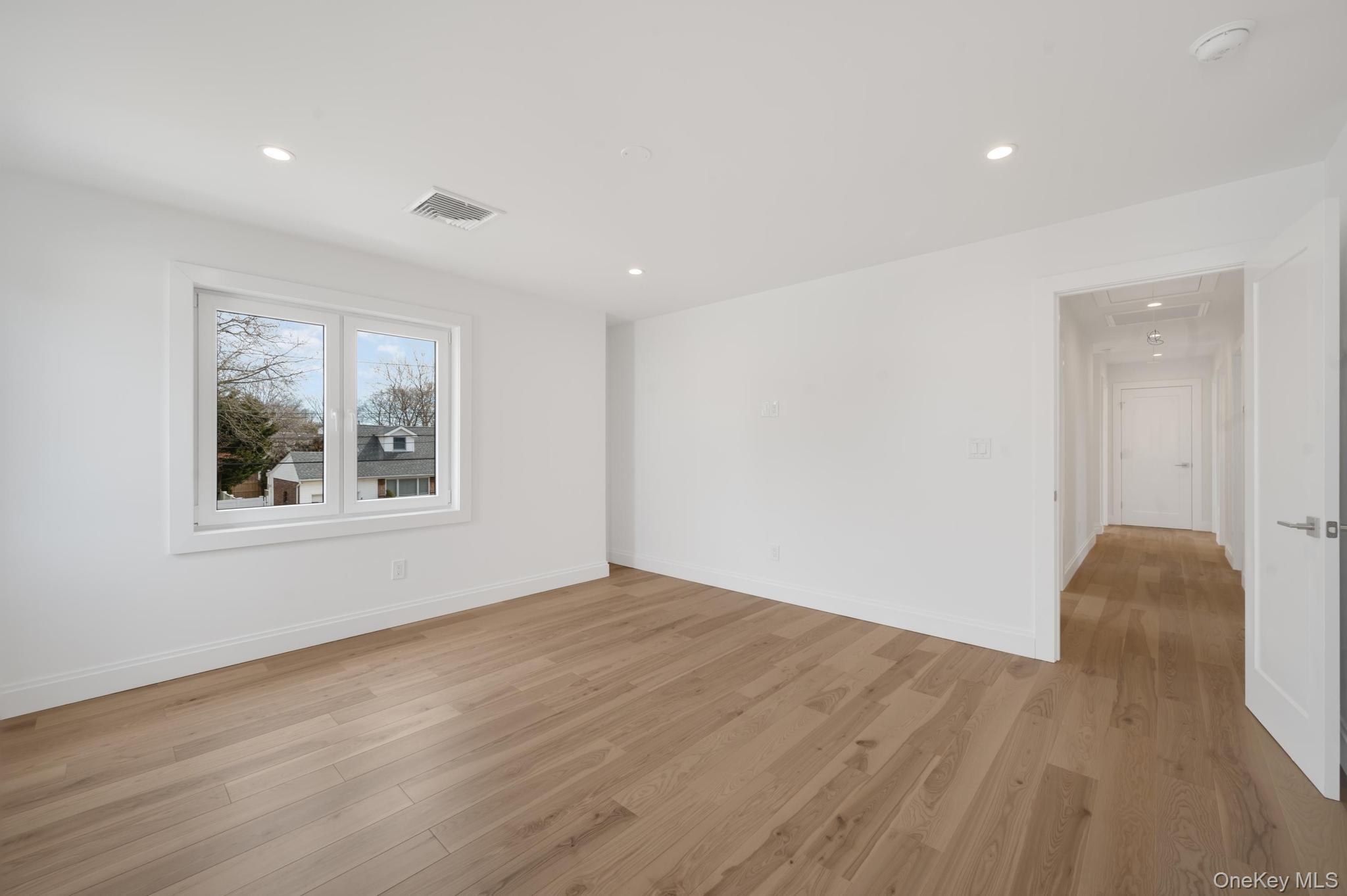 #13 photo, 100 Elberta Drive, East Northport , NY 11731