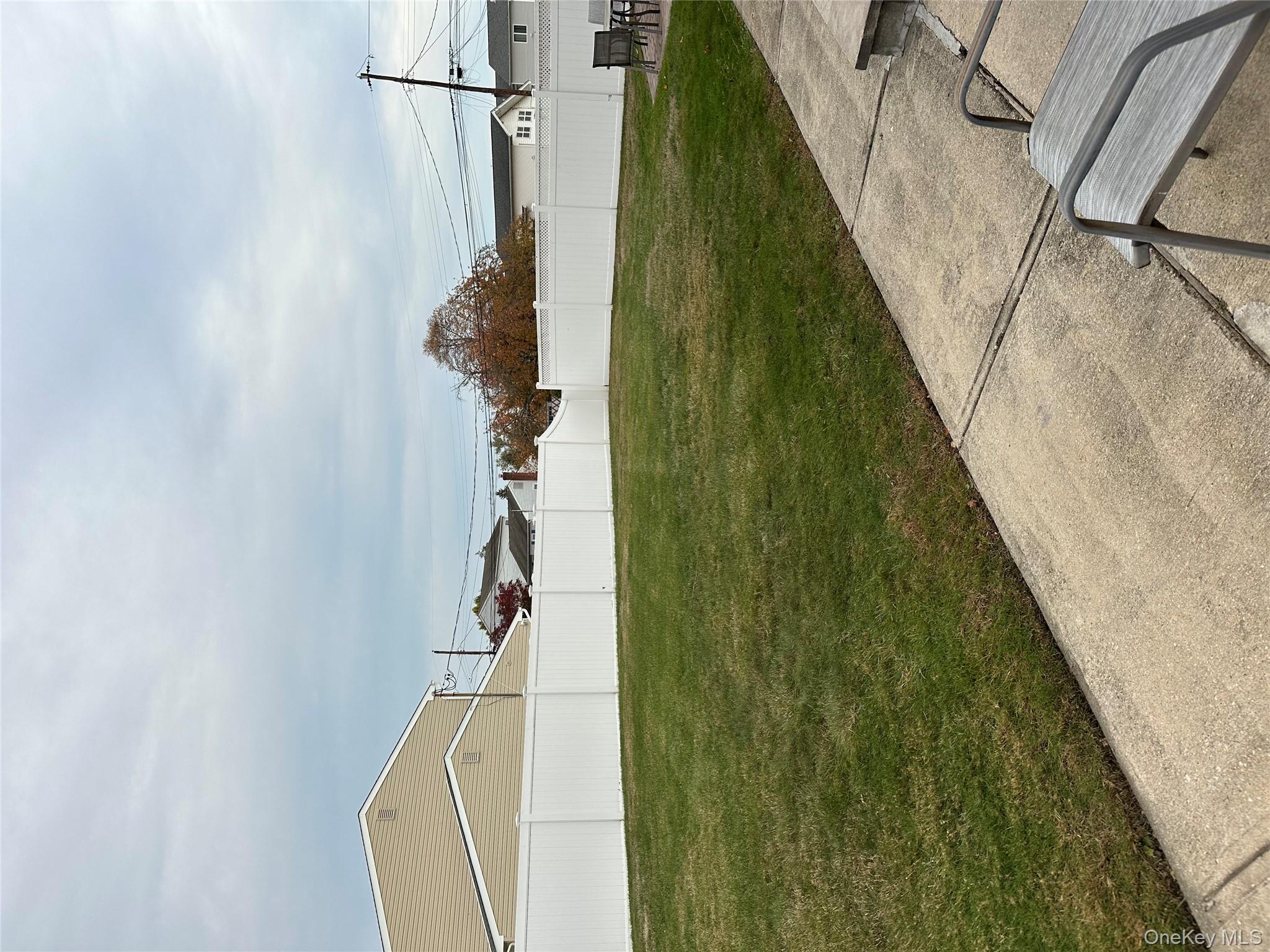 #14 photo, 113 Barnum St, West Babylon , NY 11704