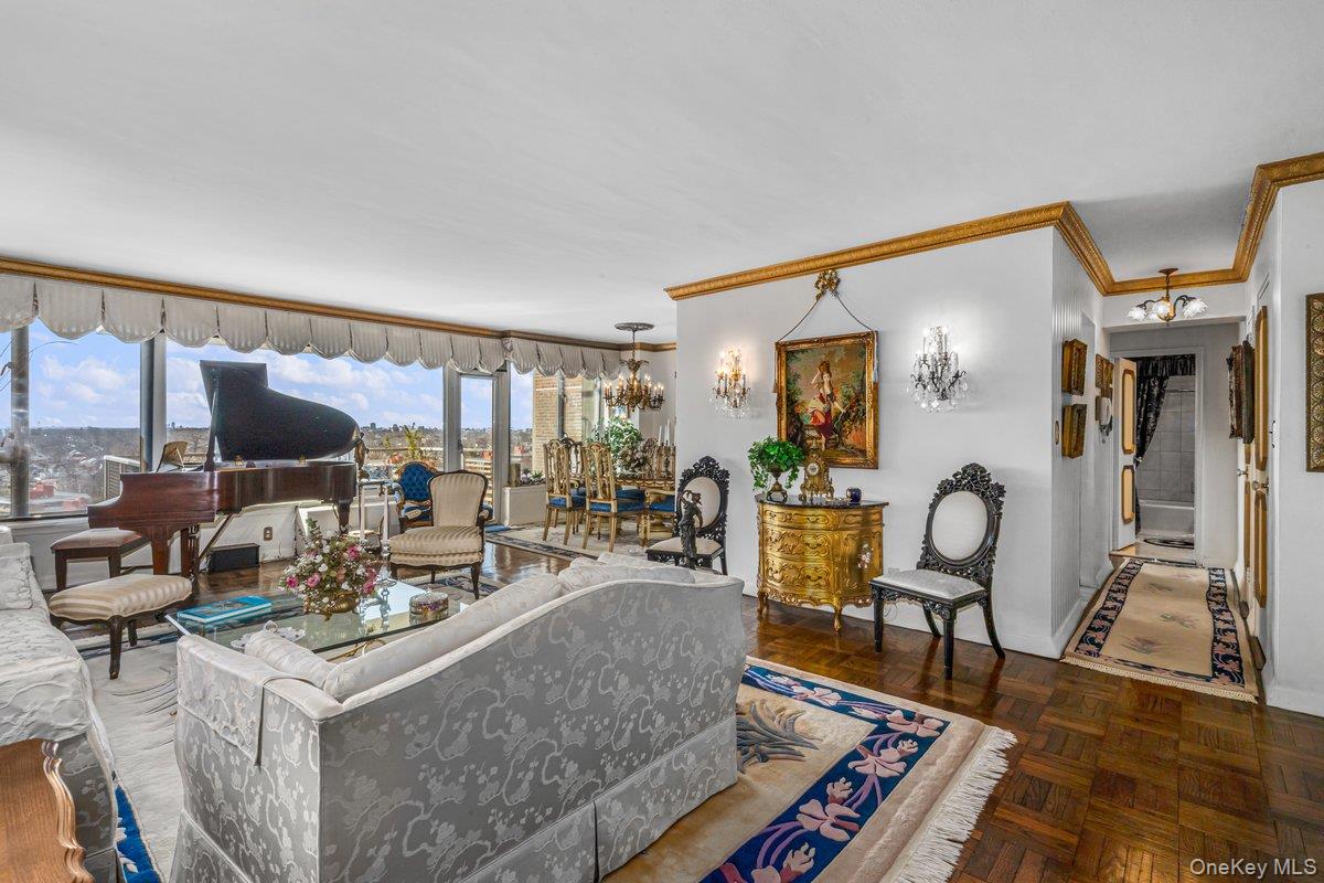 #3 photo, 166-25 Powells Cove Boulevard, Beechhurst , NY 11357