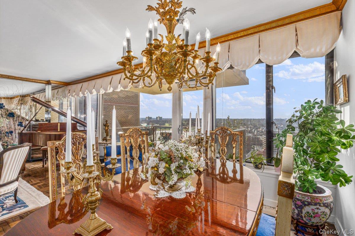 #7 photo, 166-25 Powells Cove Boulevard, Beechhurst , NY 11357