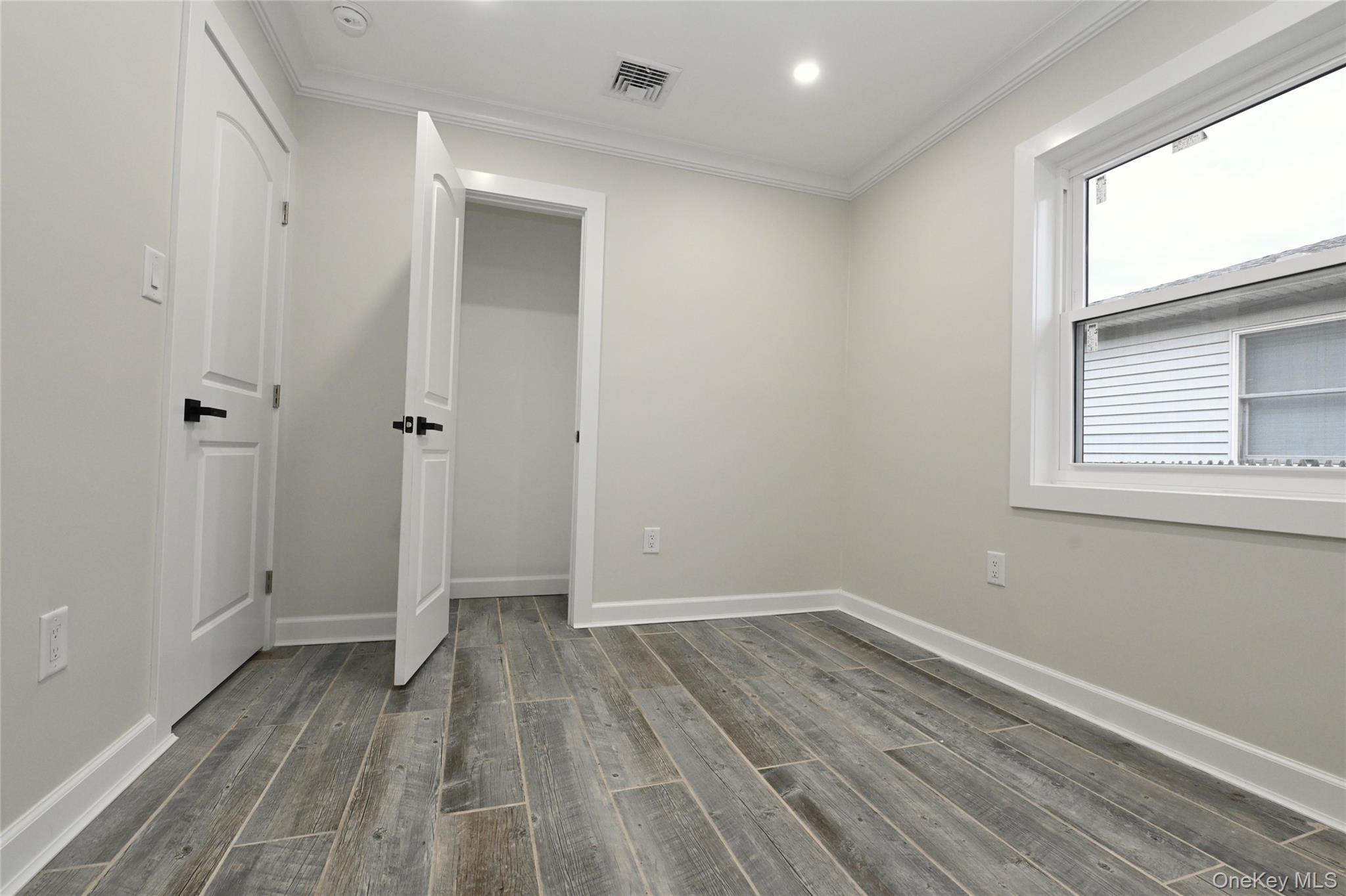 #15 photo, 11 Bayview Avenue, Lawrence , NY 11559