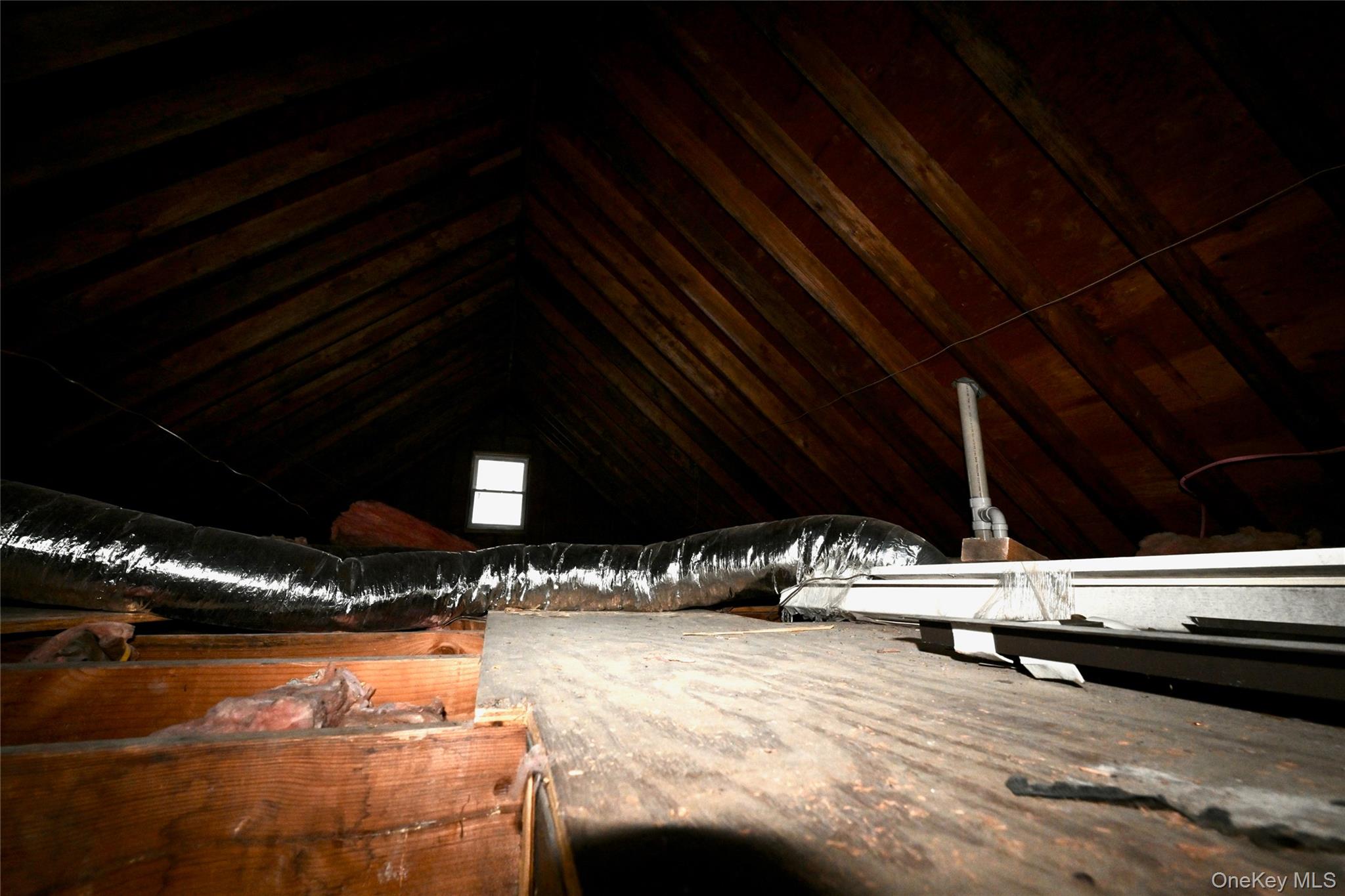 #19 photo, 11 Bayview Avenue, Lawrence , NY 11559