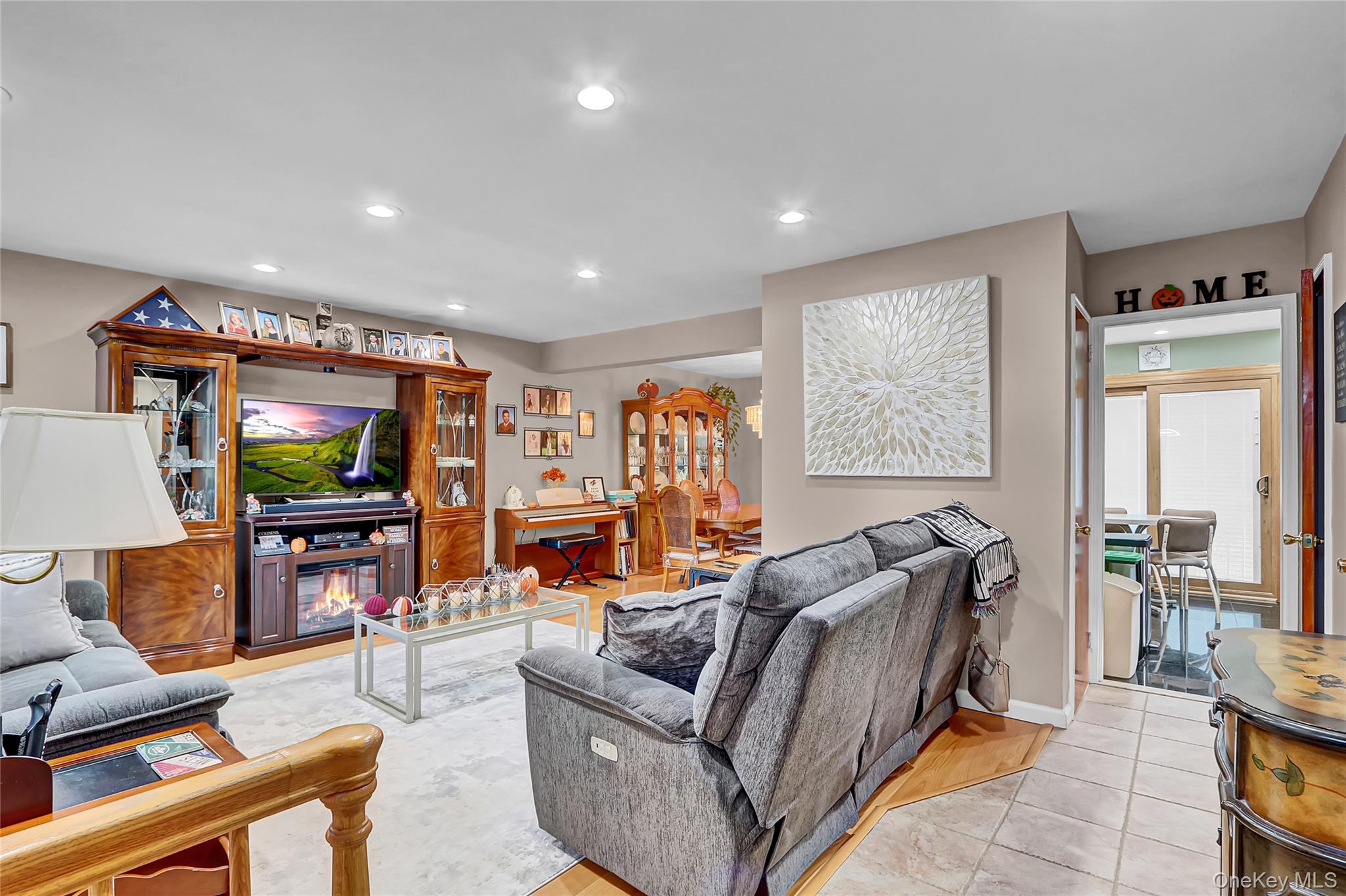 #3 photo, 248-14 Deepdale Avenue, Little Neck , NY 11362