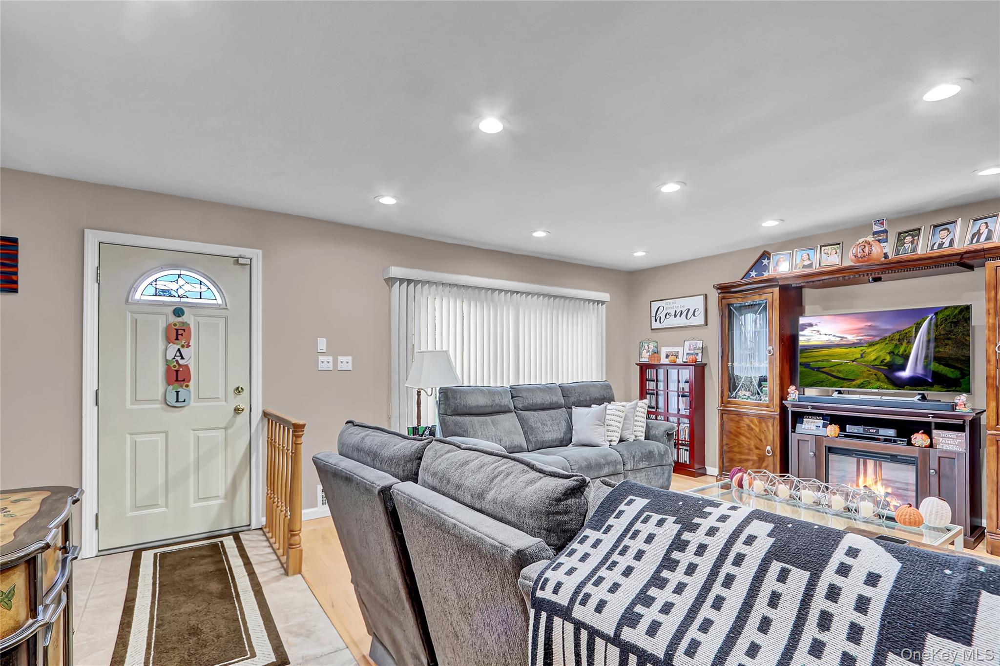 #4 photo, 248-14 Deepdale Avenue, Little Neck , NY 11362