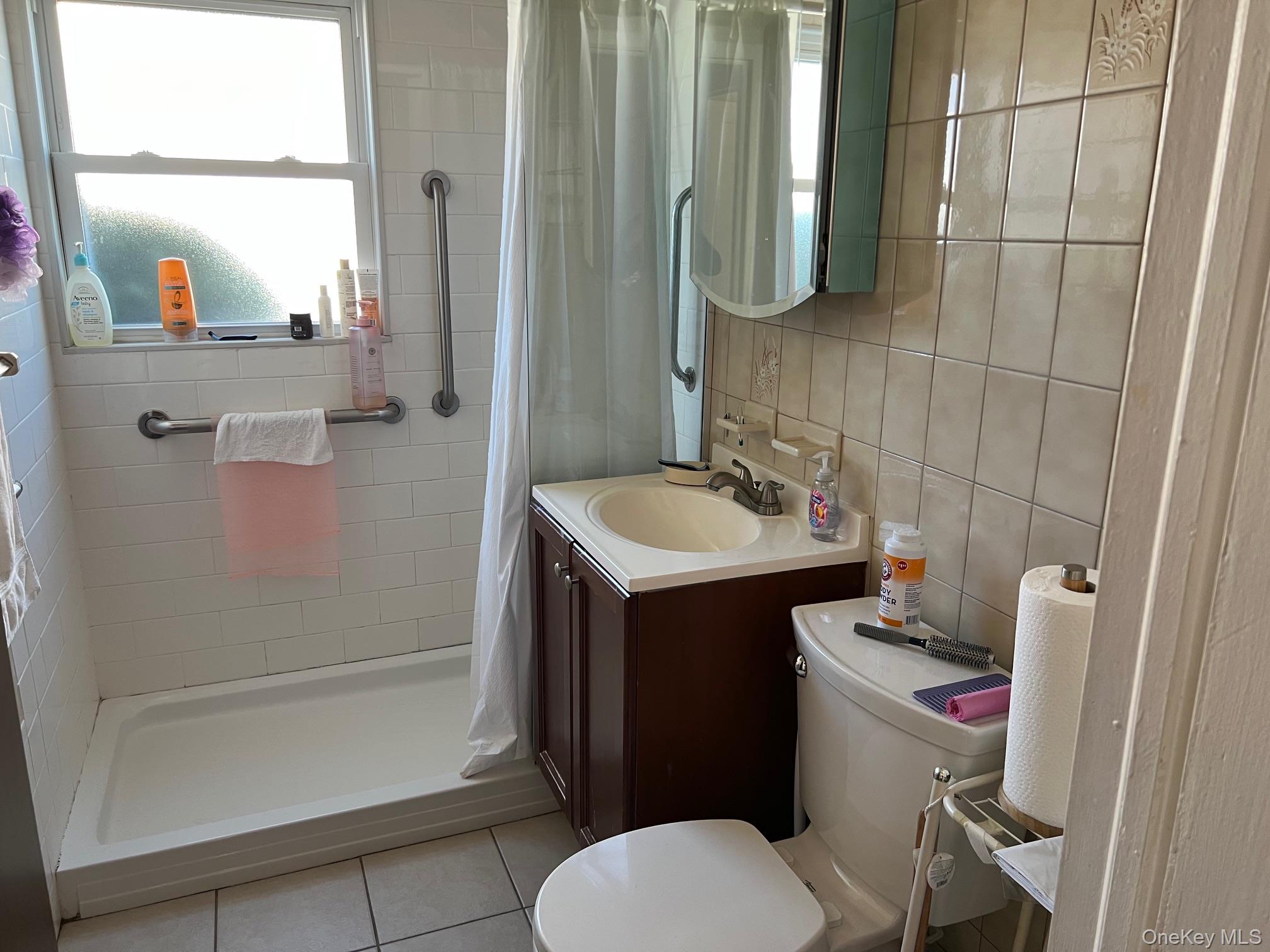 #6 photo, 94 Sugar Maple Road, Levittown , NY 11756