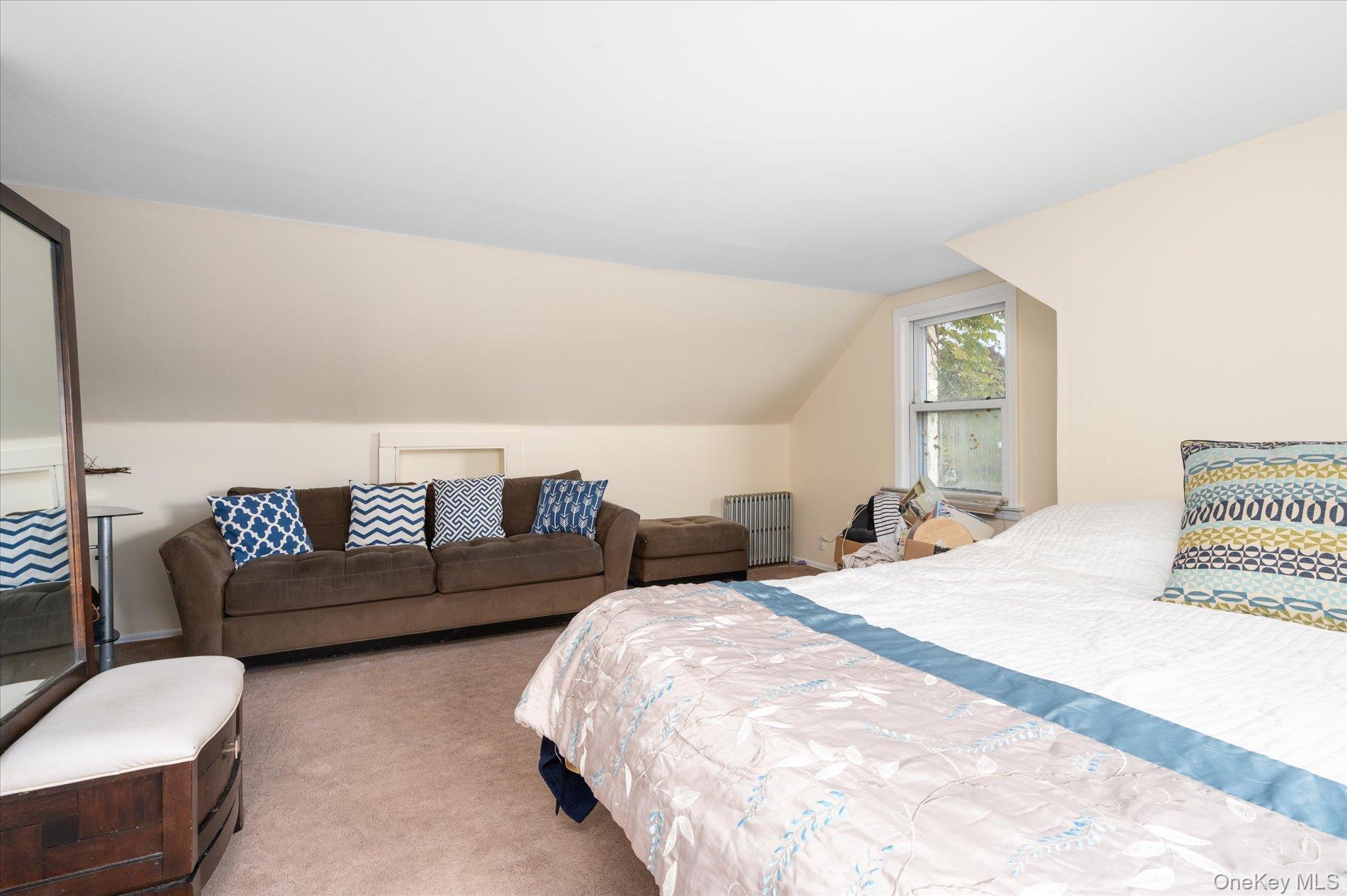 #20 photo, 146 Caroline Avenue, Garden City South , NY 11530