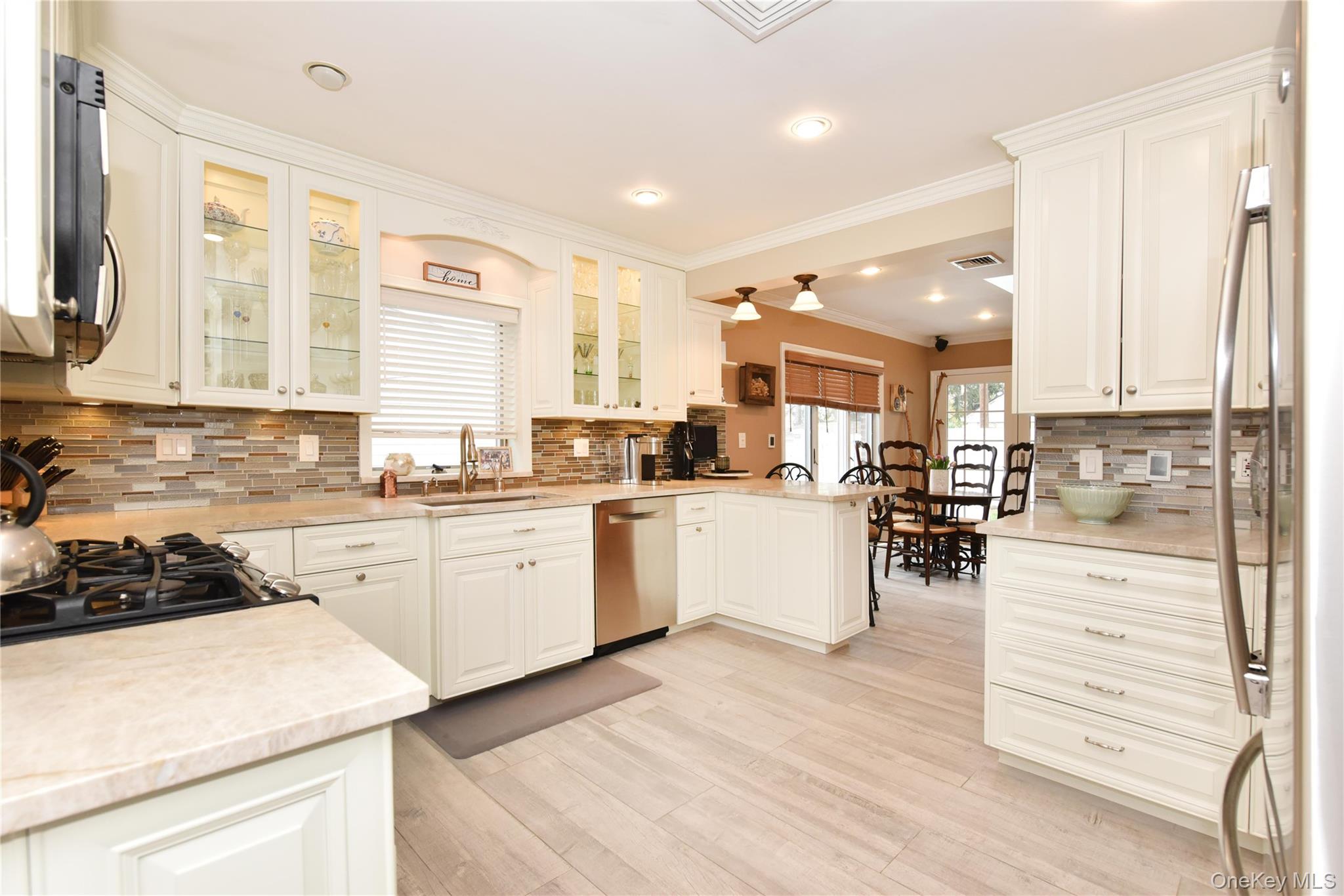 #11 photo, 79-27 212th Street, Oakland Gardens , NY 11364