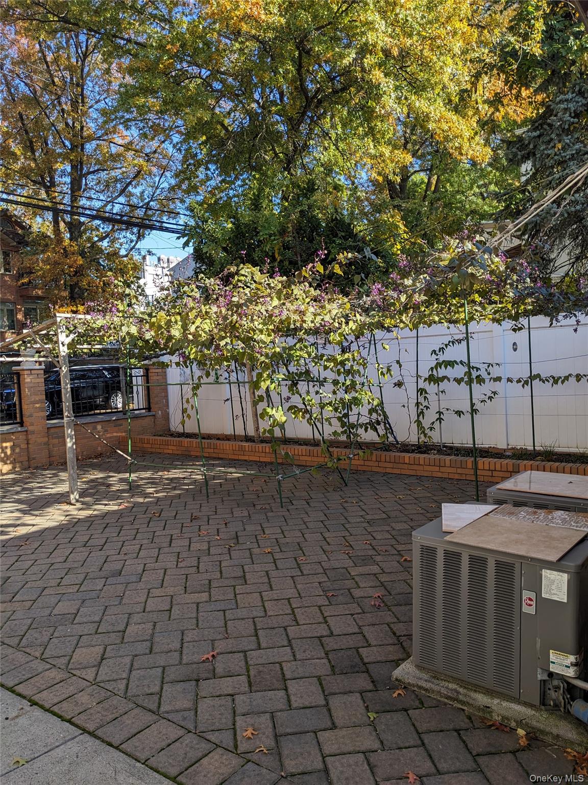 #16 photo, 45-29 211 Street, Bayside , NY 11361