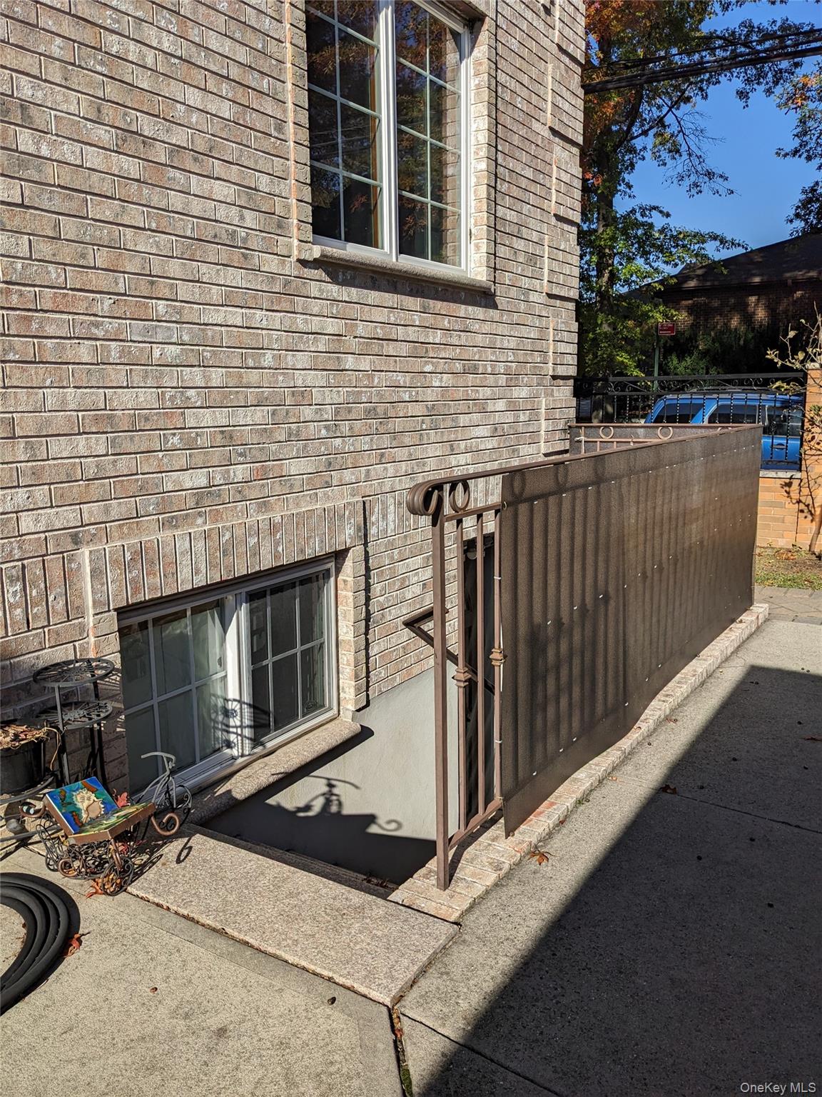 #19 photo, 45-29 211 Street, Bayside , NY 11361