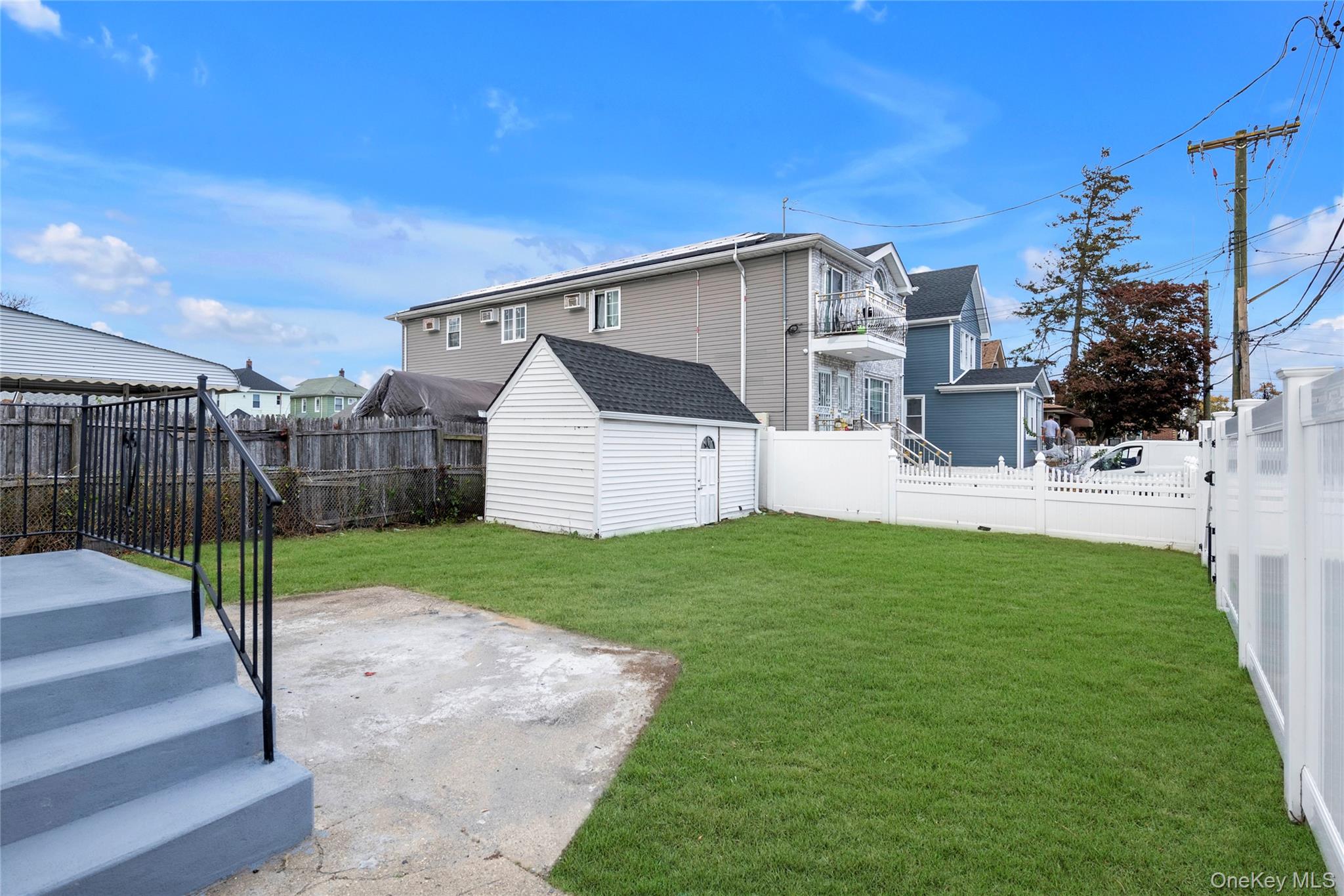 #20 photo, 220-27 134th Road, Springfield Gardens , NY 11413