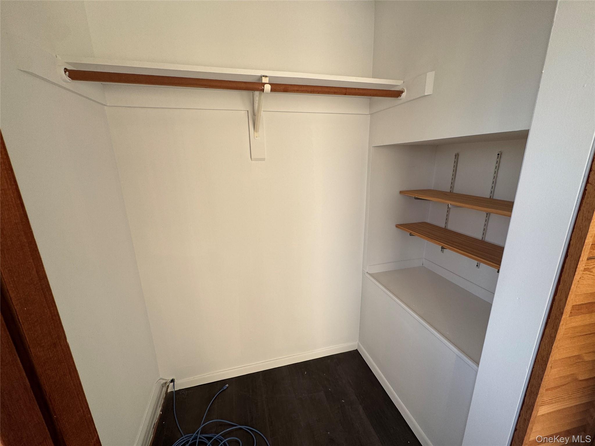 #11 photo, 906 Polk Avenue, ナッソー郡 Franklin Square , NY 11010