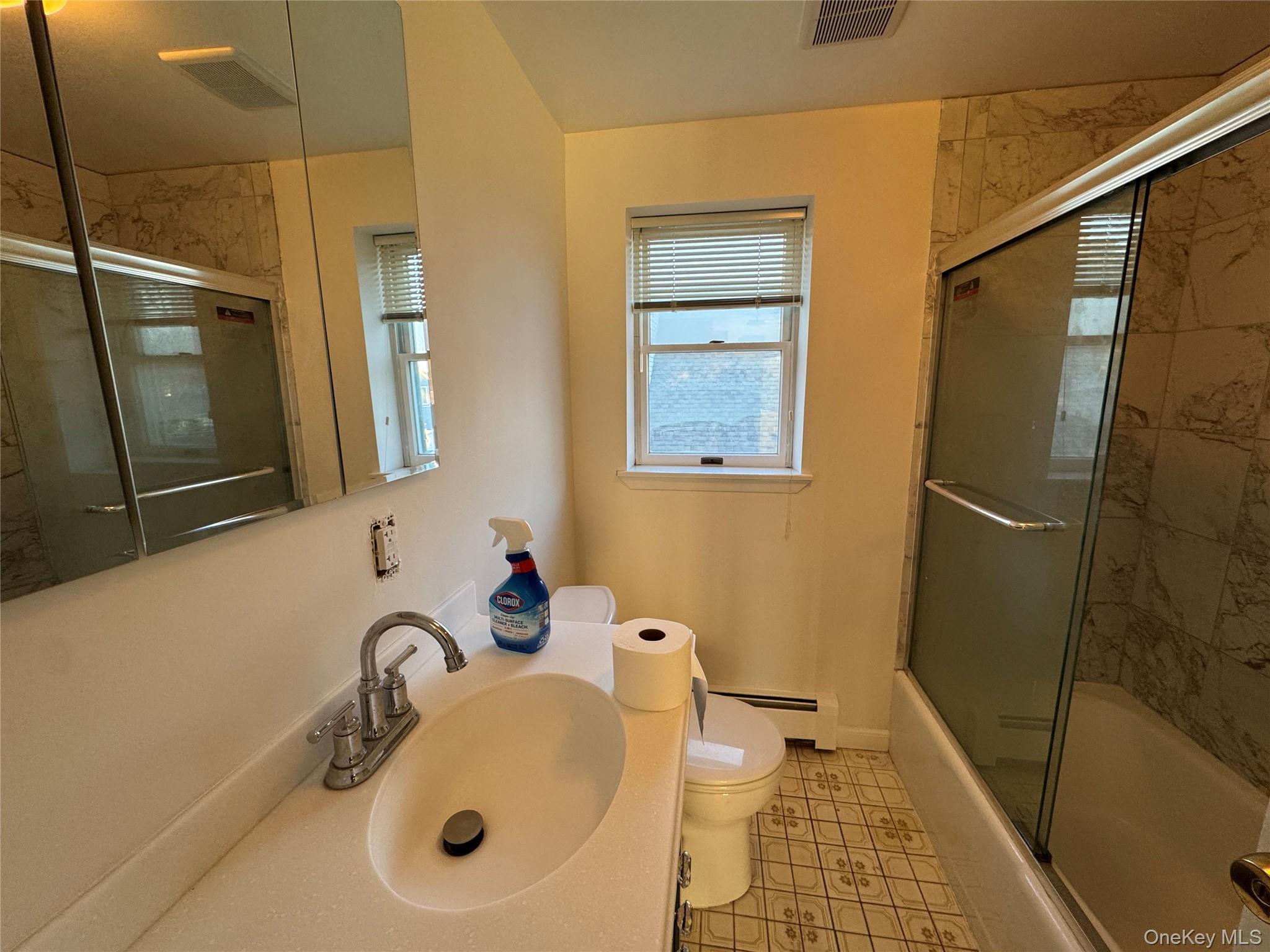 #12 photo, 906 Polk Avenue, ナッソー郡 Franklin Square , NY 11010